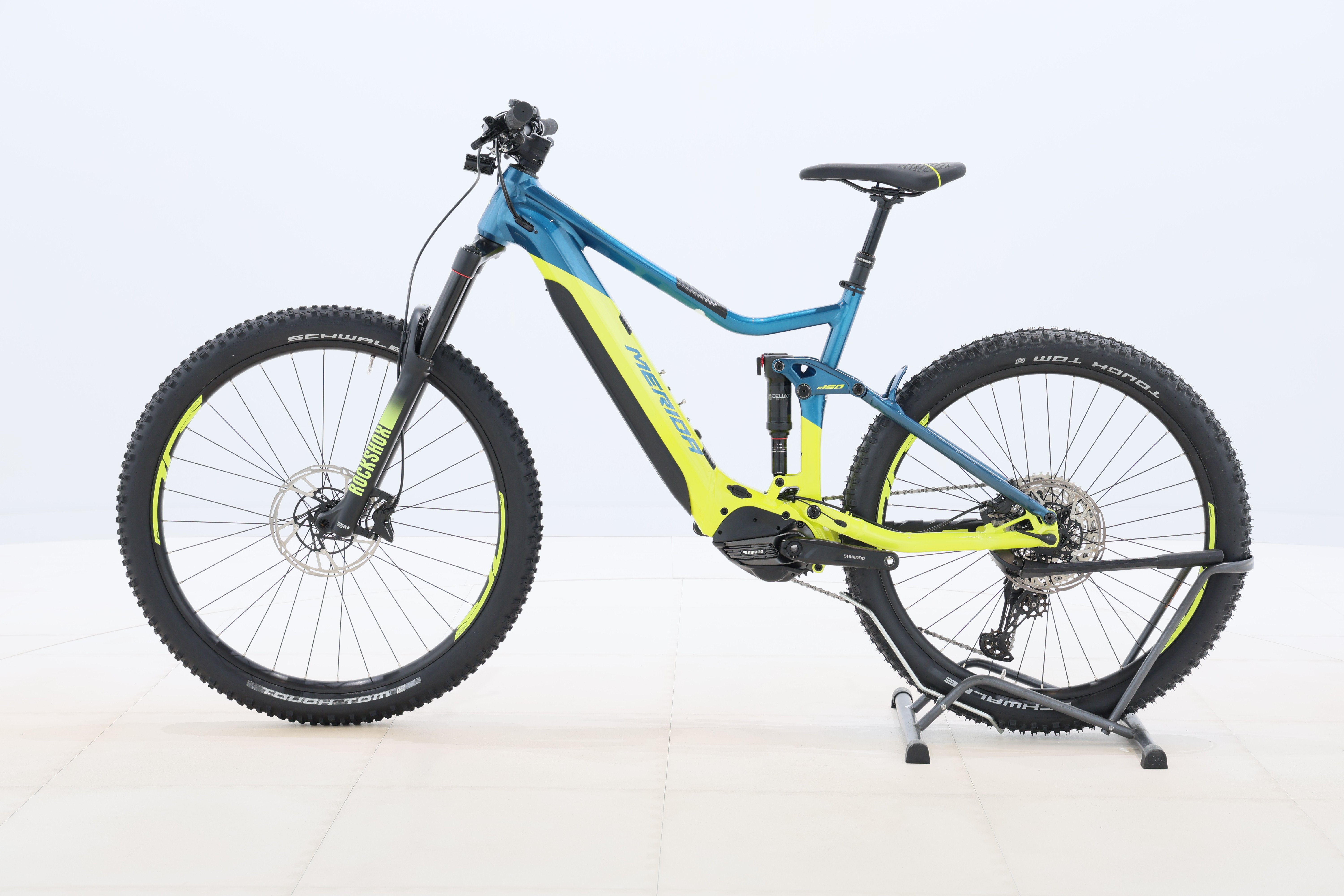 3e3d09f4-383f-4bf6-8579-15506d7aa478