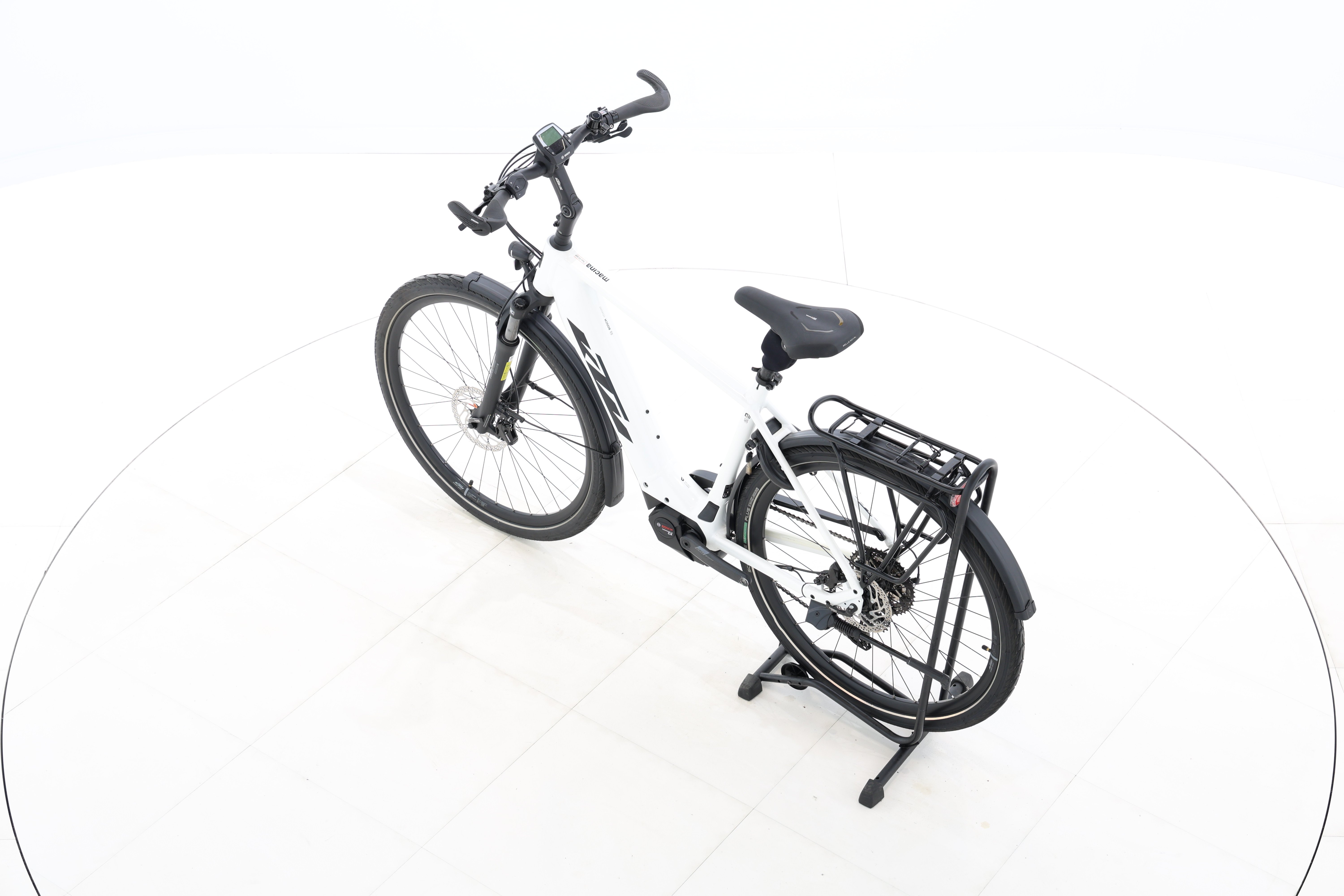 29ccc39a-872c-4bdc-8fea-e39e12e7a5db