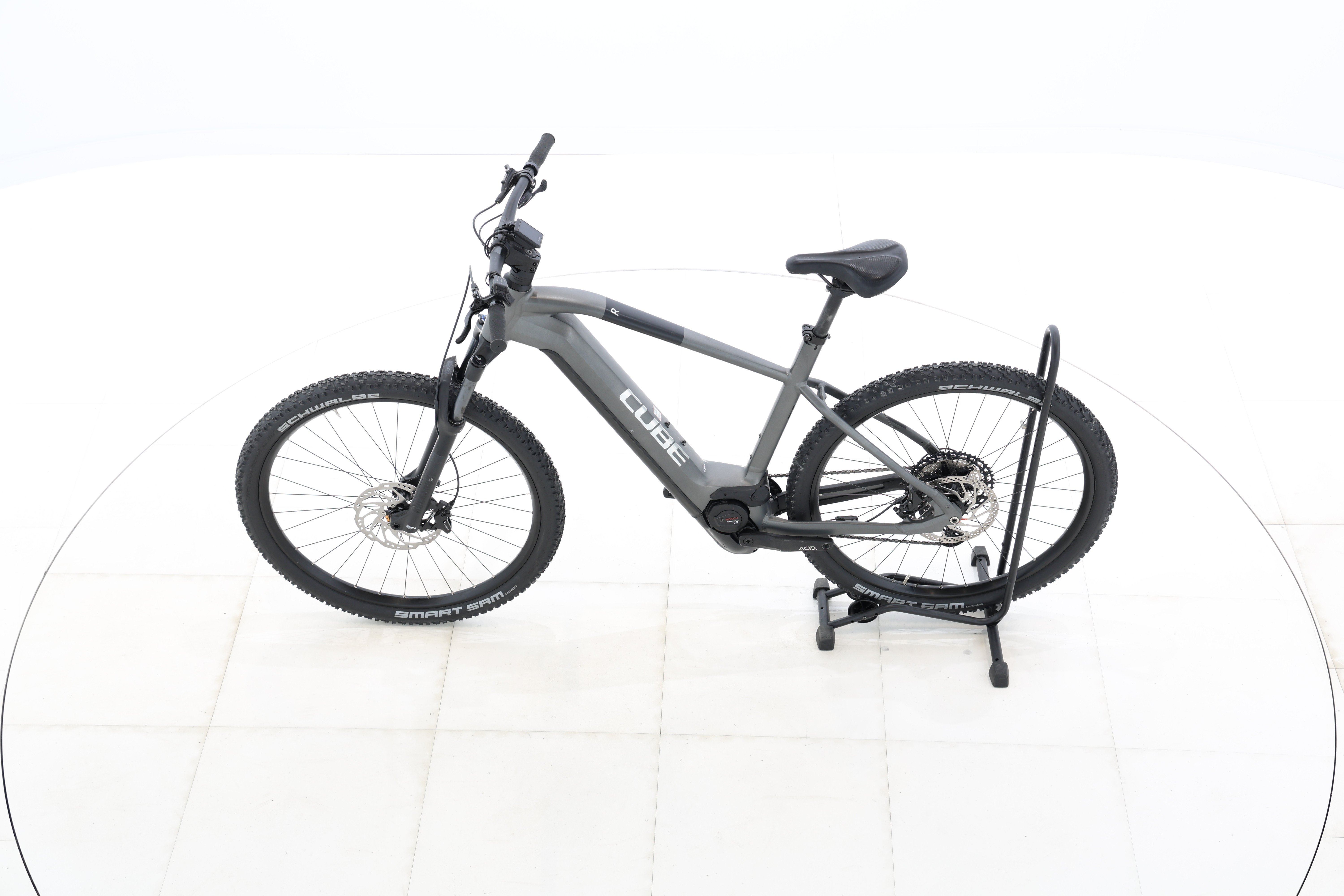 cd33bc18-0c43-462f-99d4-d846e63db86d