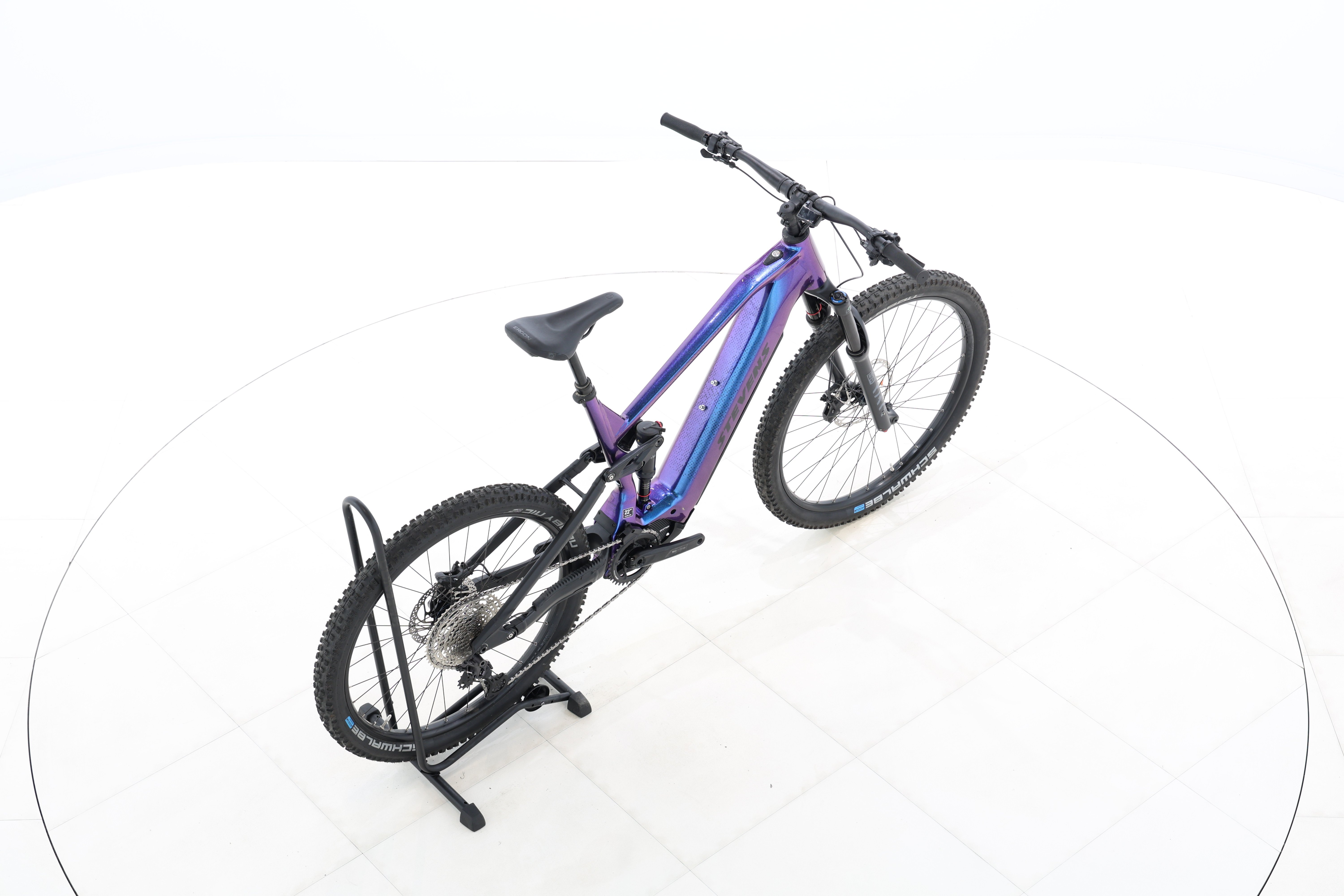 7f3b651f-93f6-49e8-a682-bf5671234194