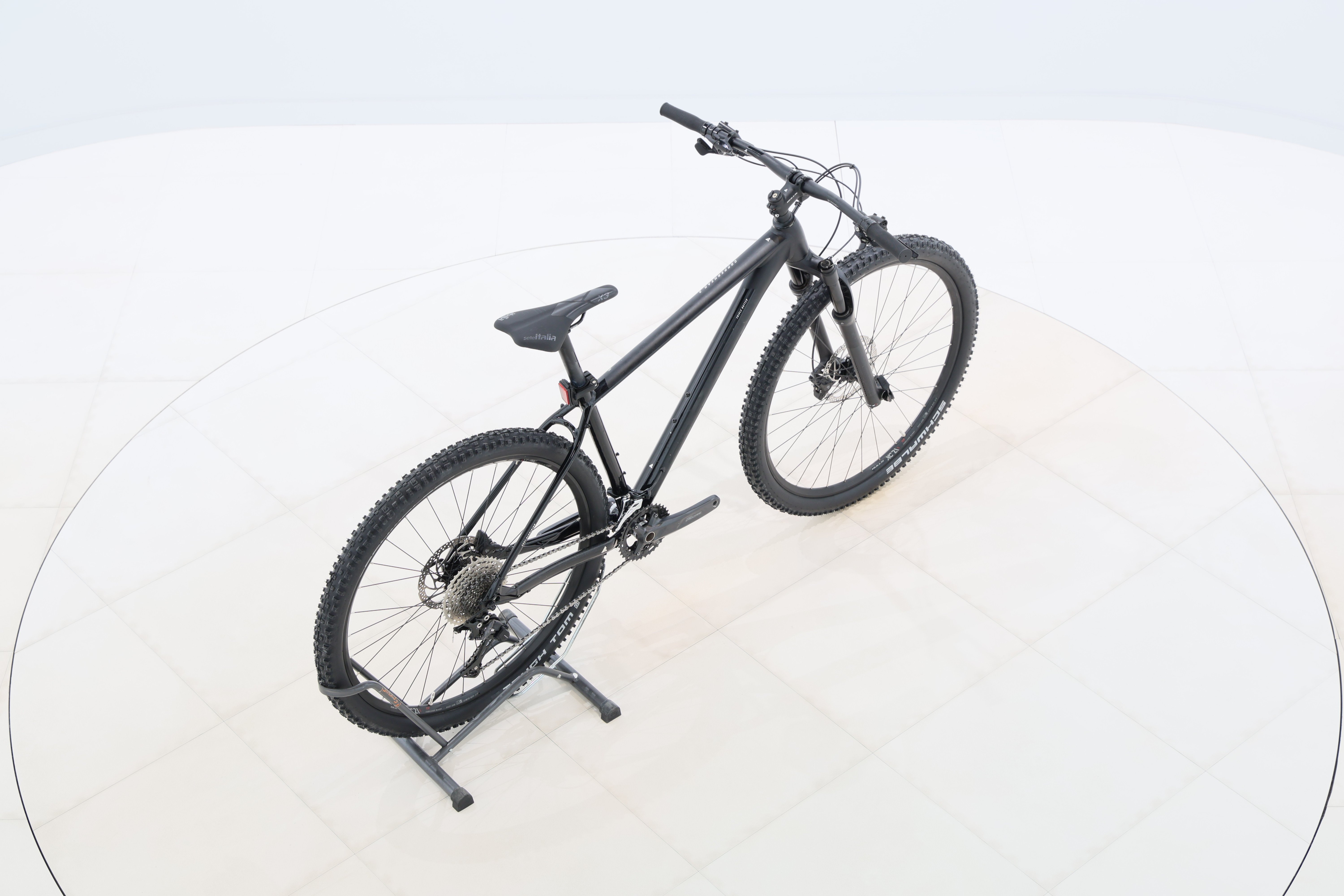 08125f81-c5c2-4608-b055-9d418332e291