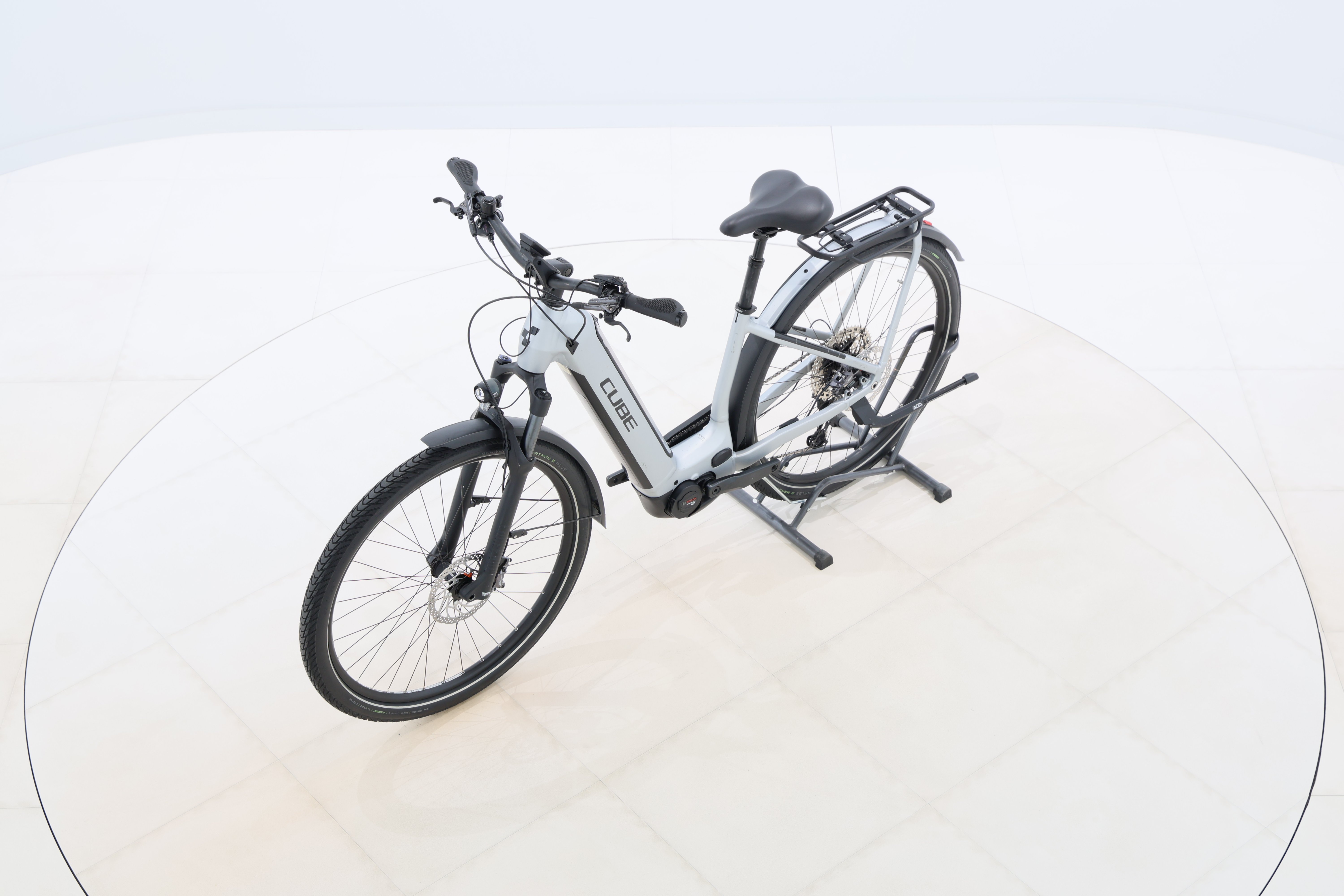 40e06711-85e0-4d06-bf81-aeef40acf1ff