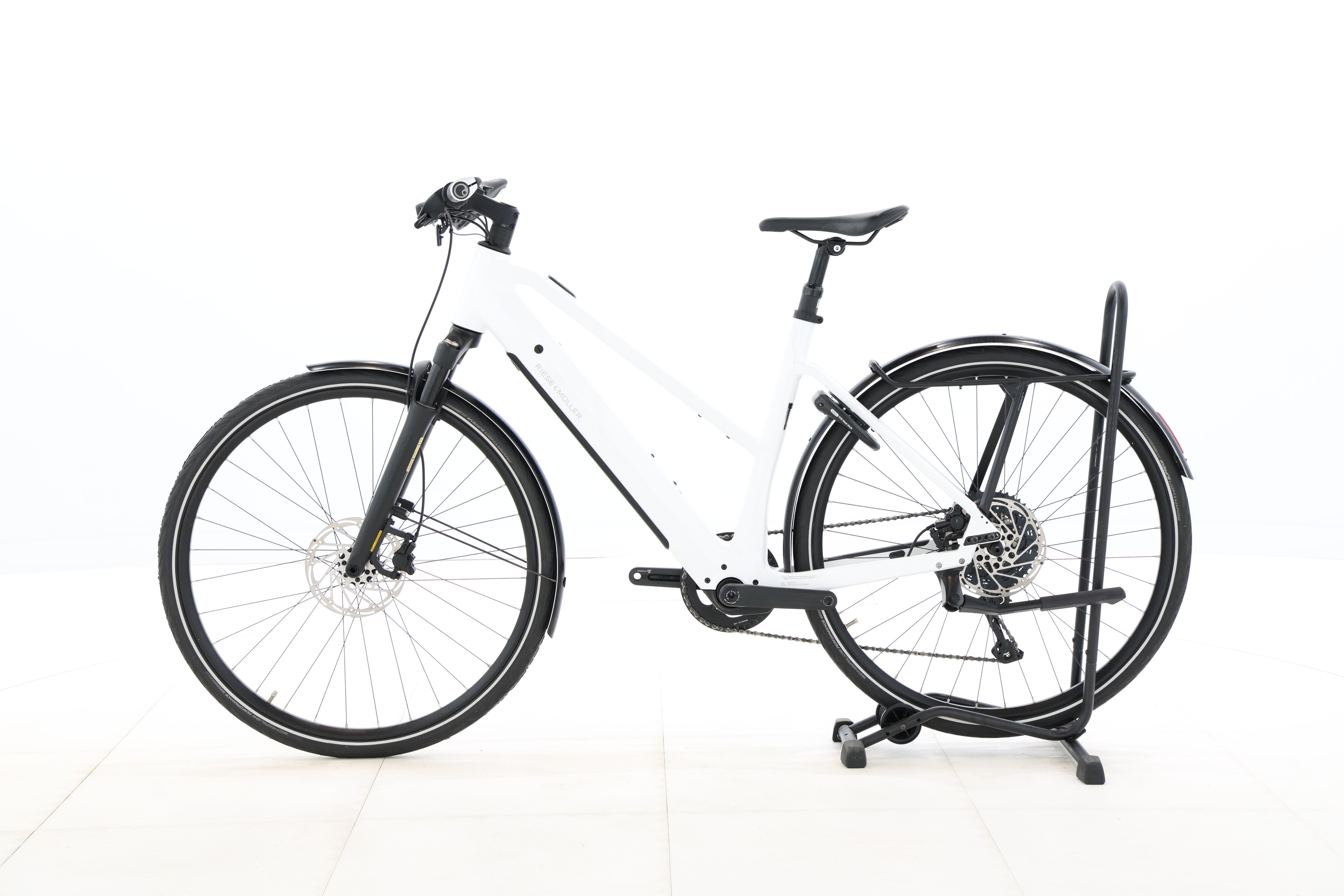 c635c840-cdfc-45df-abb4-79f57b08b50c