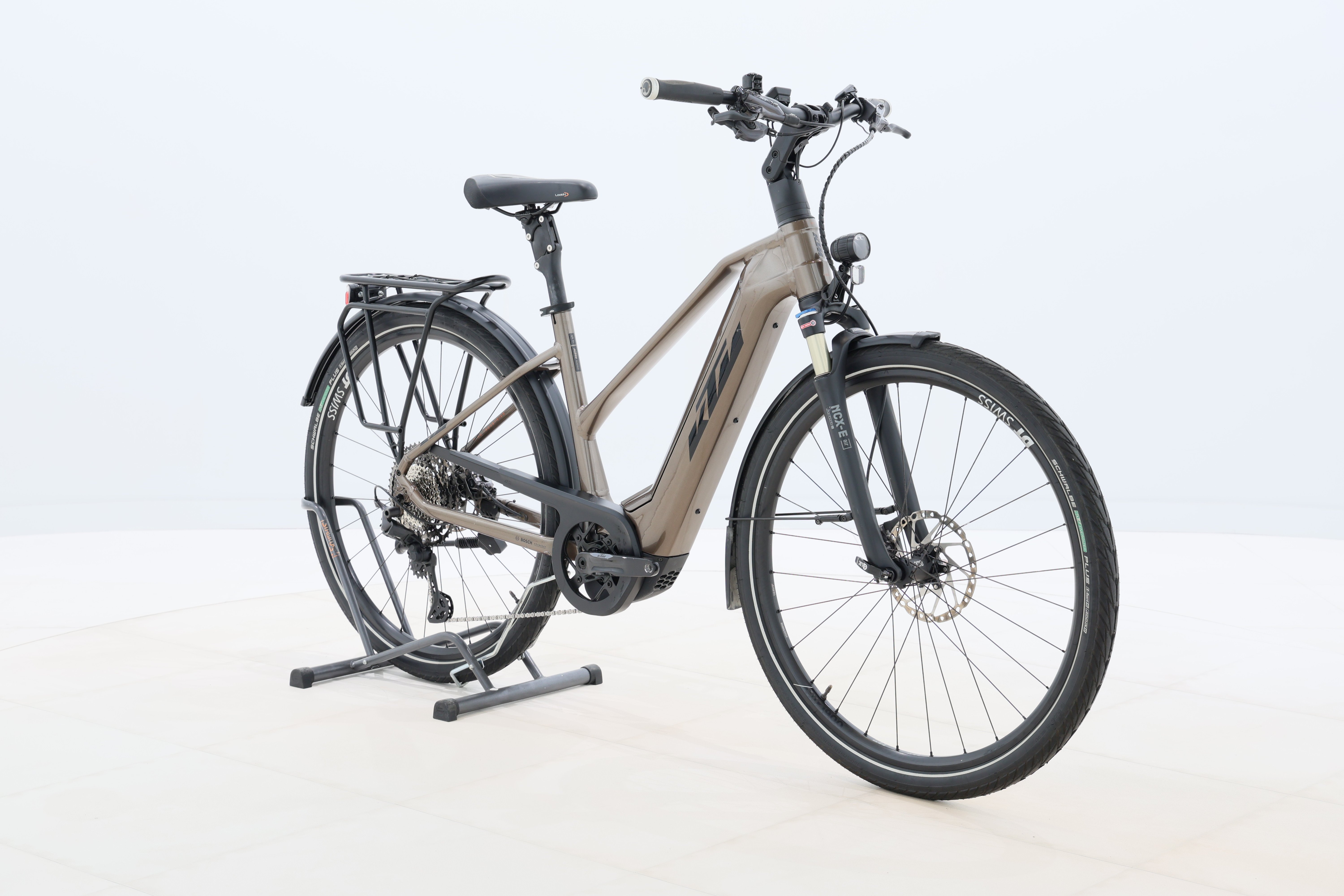 db26fc49-c9c2-4982-b5a8-32052161ebb5