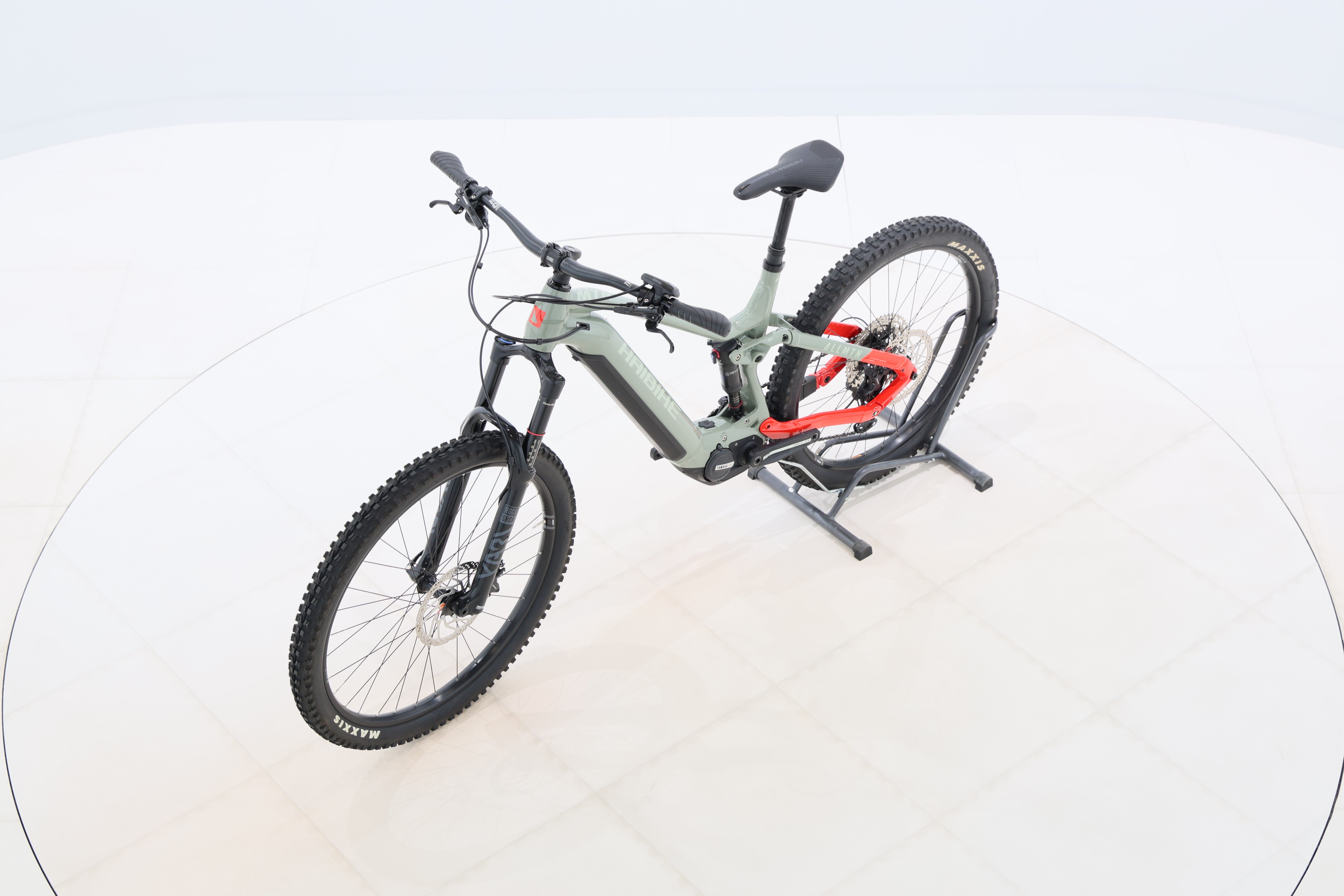 48d6b830-f8ea-4297-9f81-48365b781f78