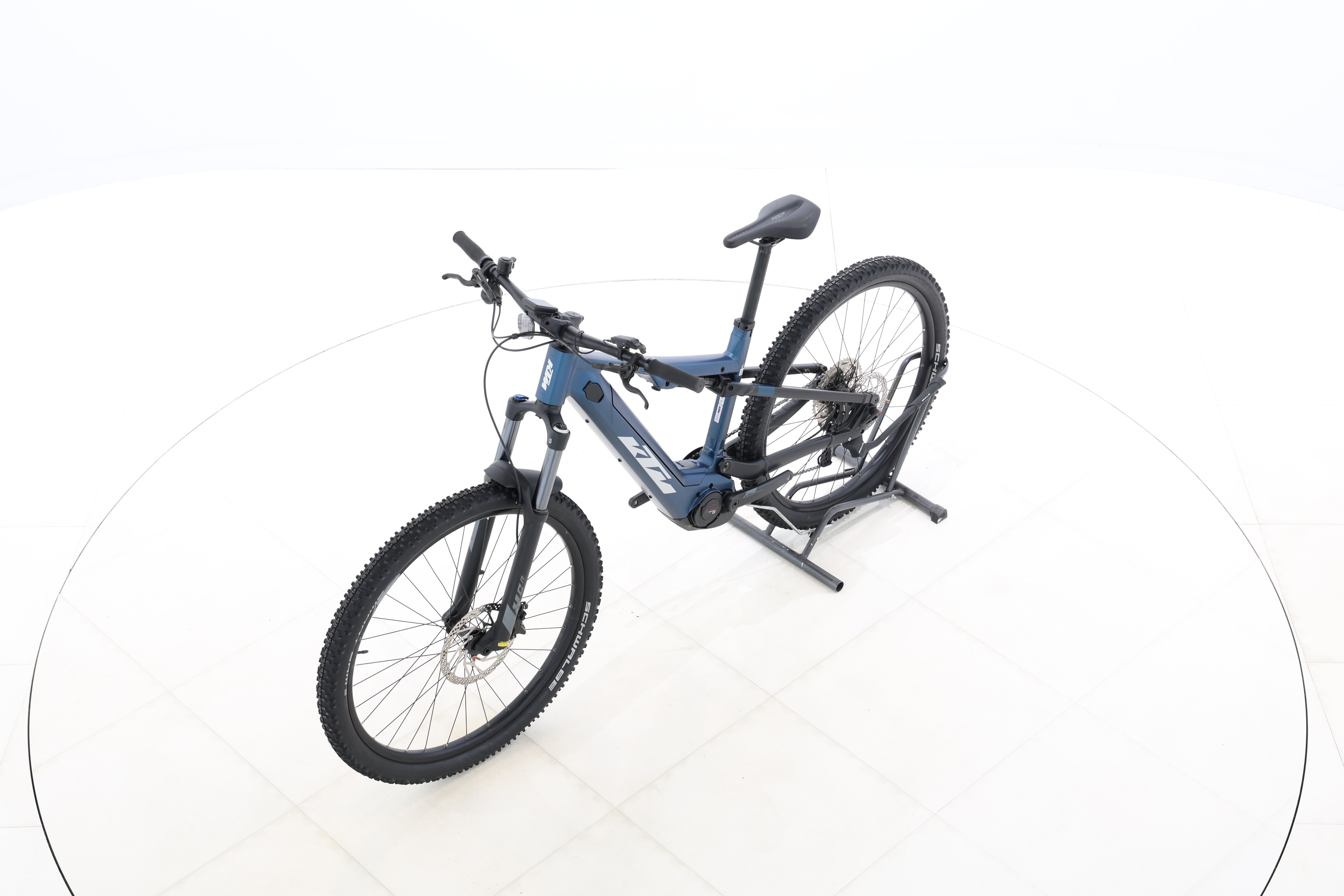 fea92904-ebf9-4cb8-a6b4-e05b2d15e41d