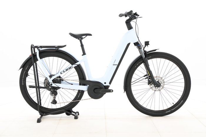 Cube KATHMANDU HYBRID ONE 600 2025