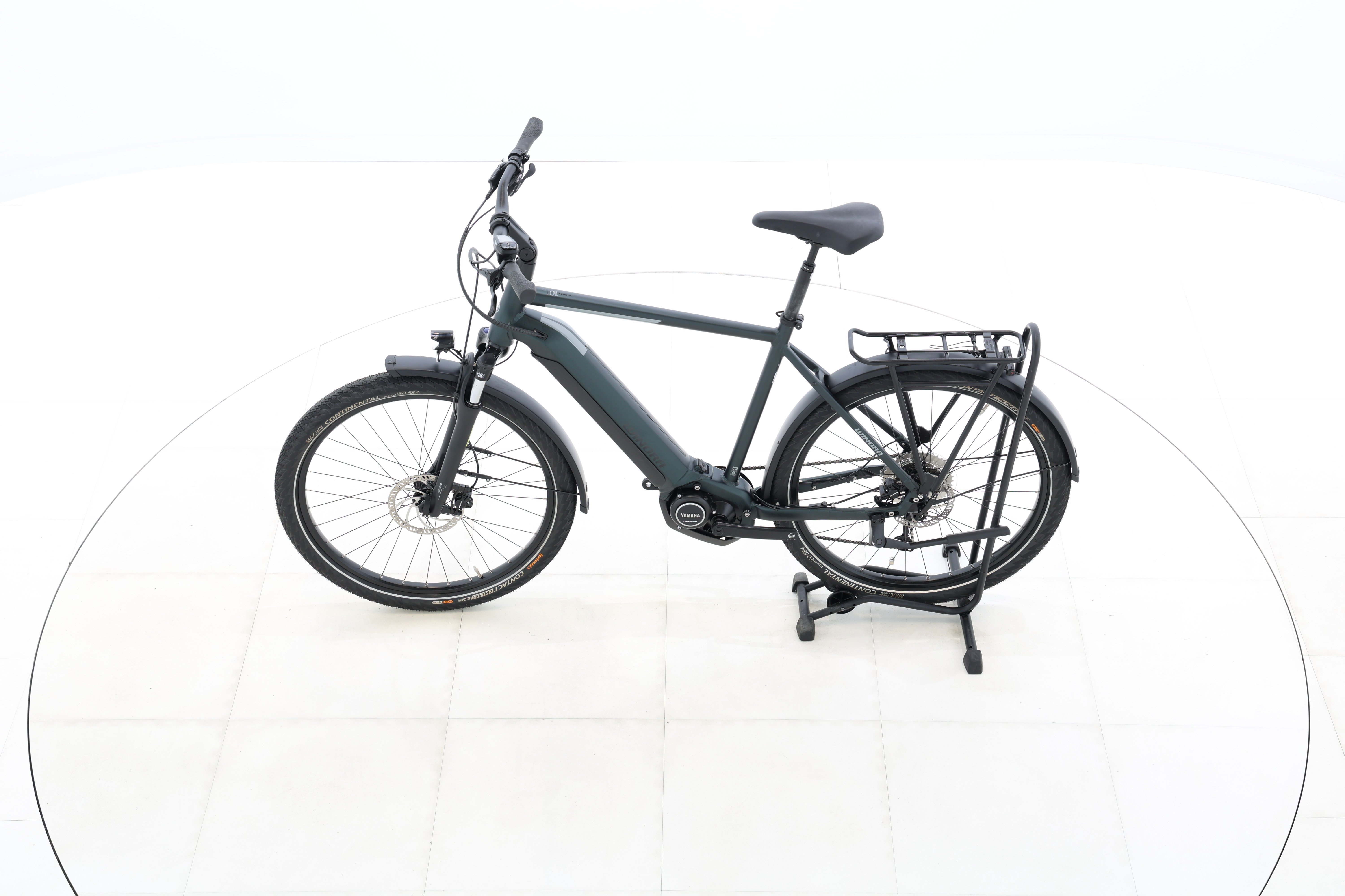 51737233-d811-47c1-b8c6-2d2375f94a3d