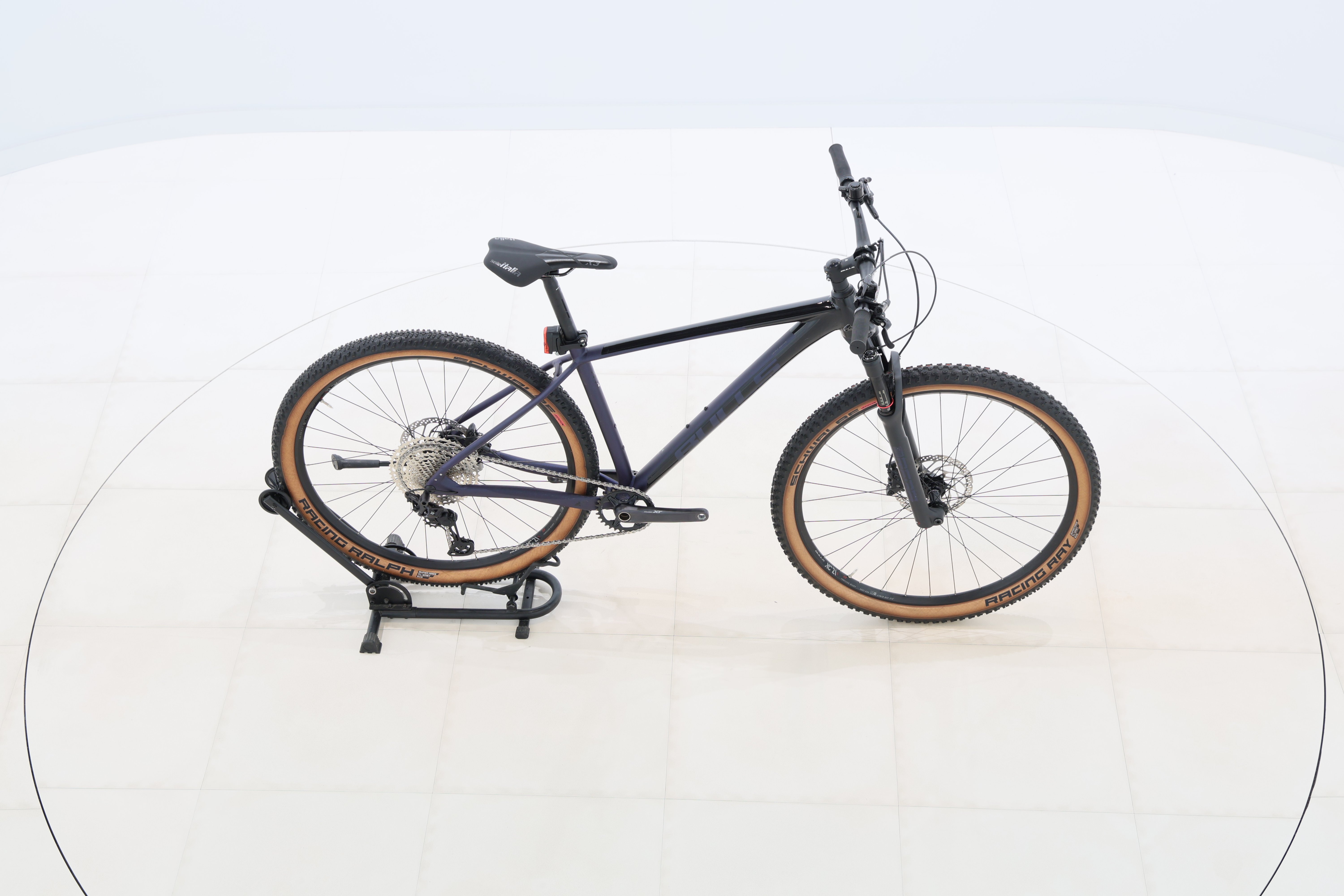 c9c837d7-3239-49db-8847-ca36db751474