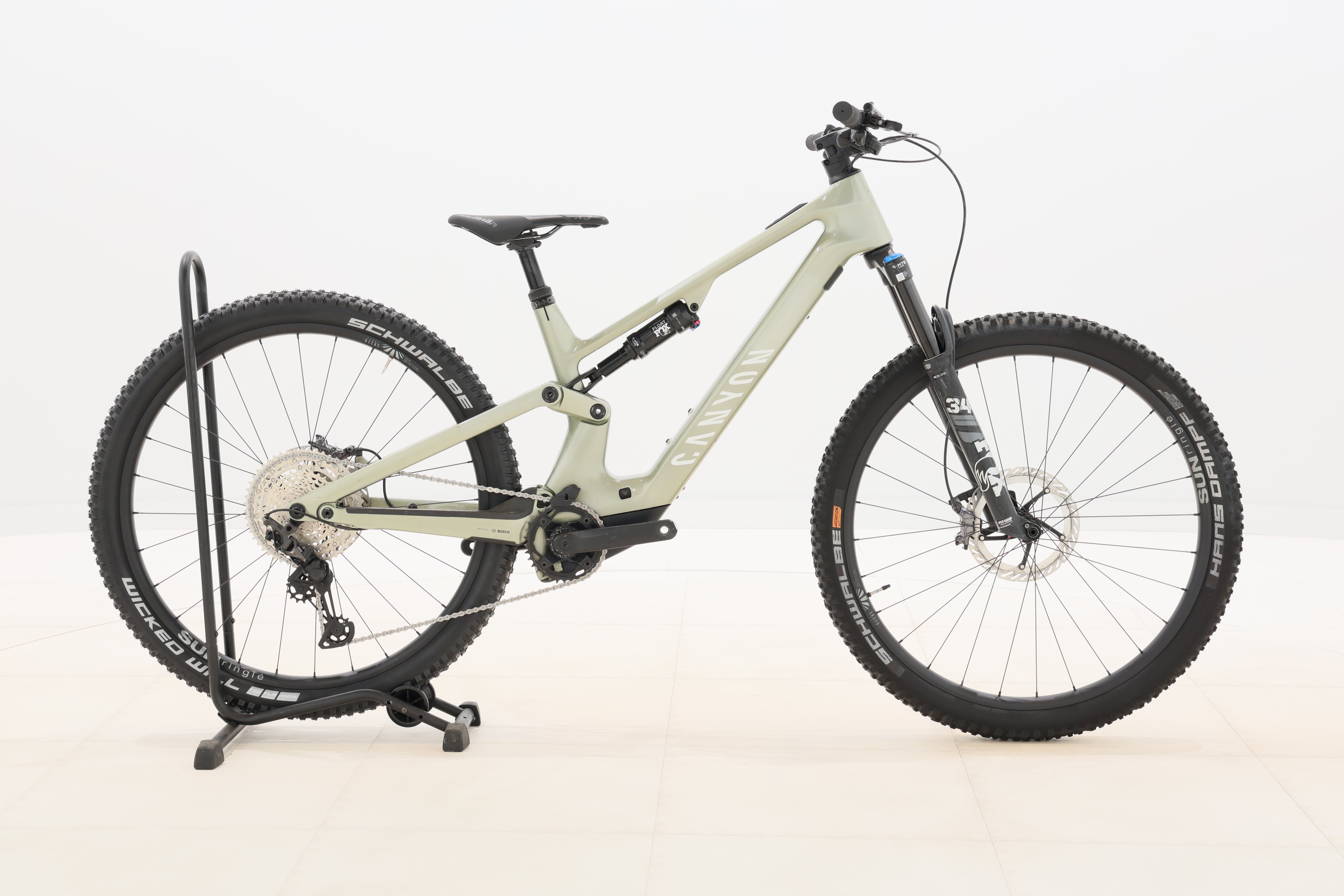 506cfea2-c844-47f5-8933-b8b95832dd3c