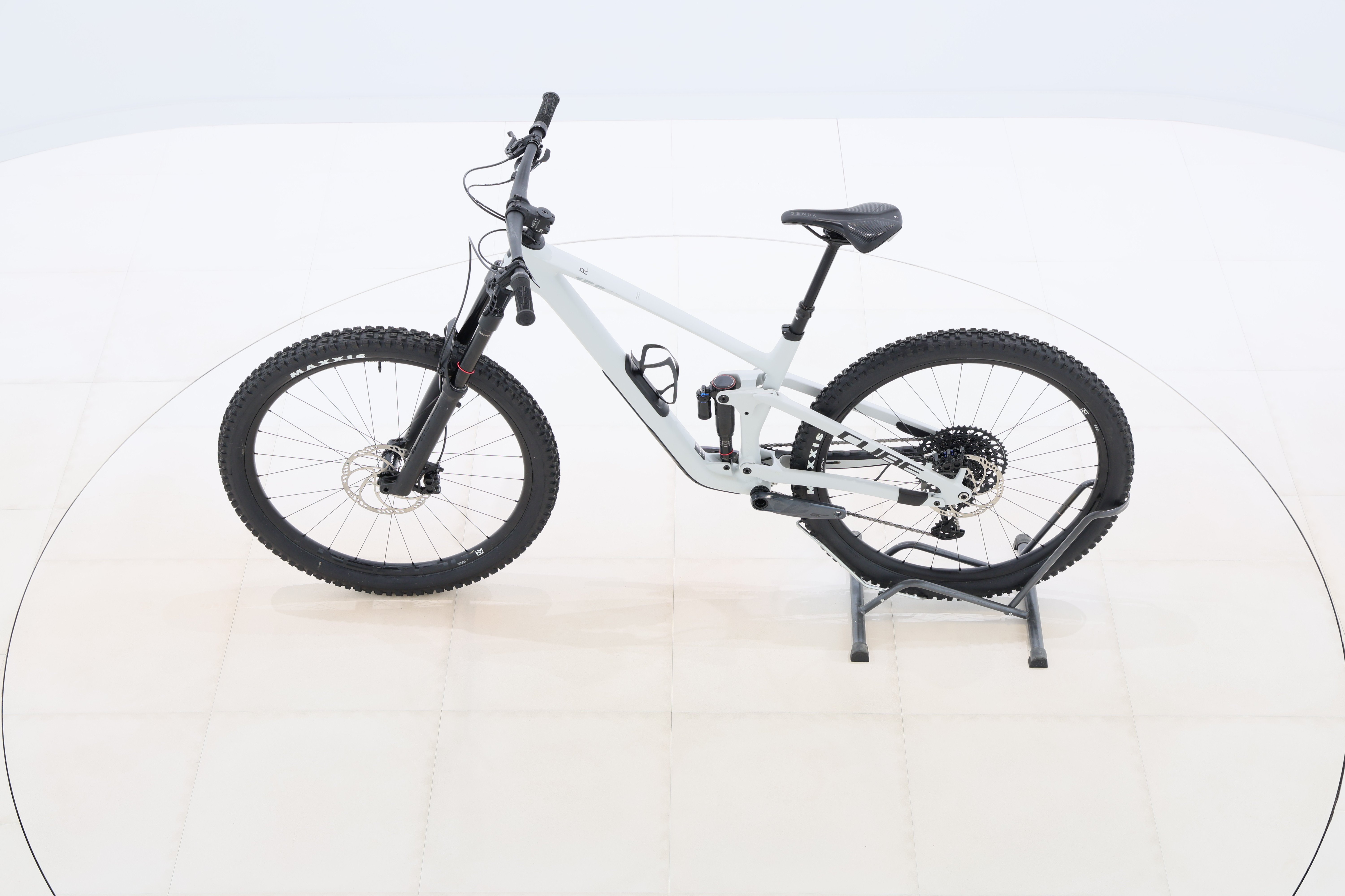 a7fc4bb8-bc02-4520-93d5-d09c8cd5f645