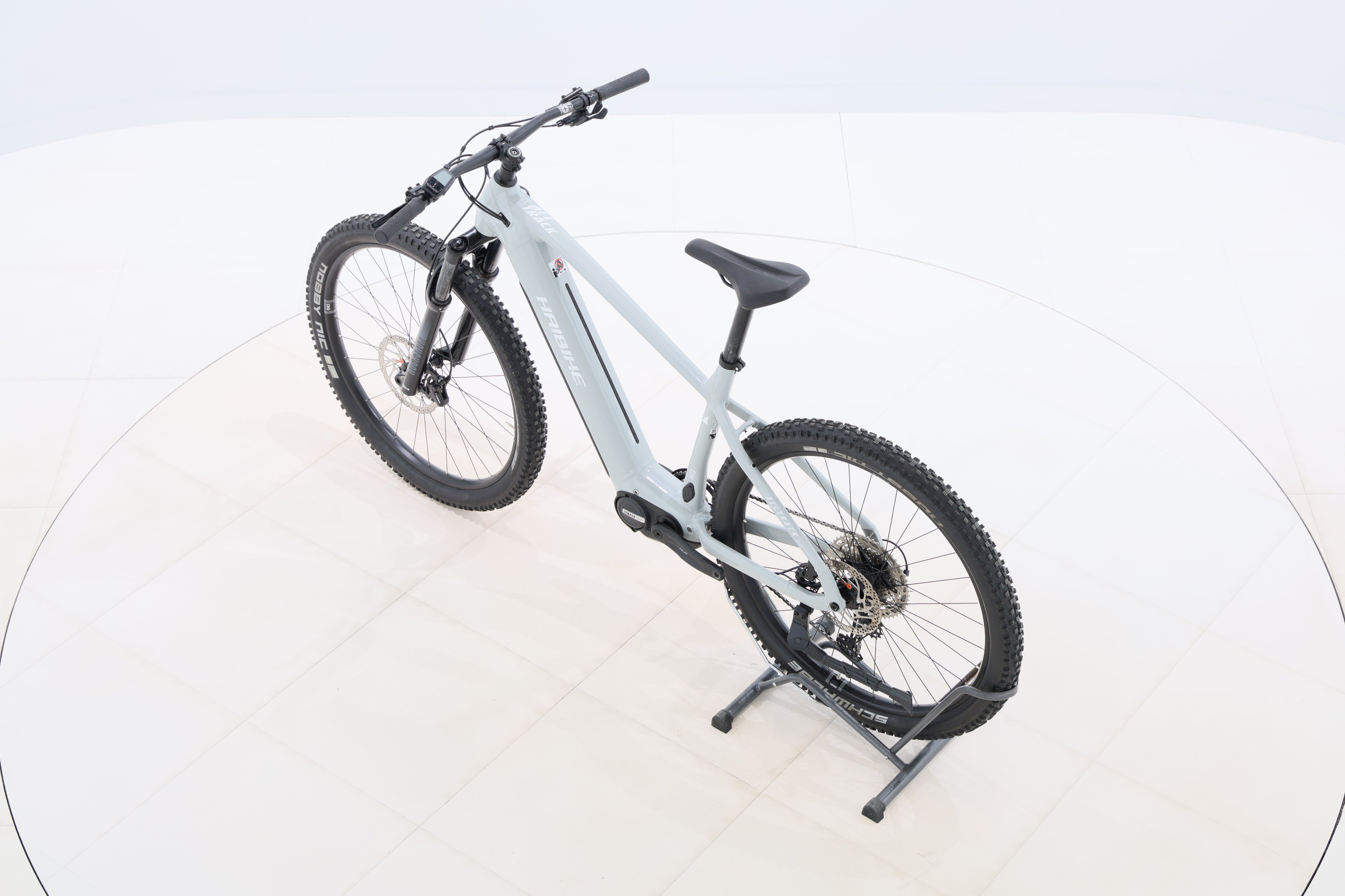 c78fcc49-cb9a-49f6-aa97-821396556de0