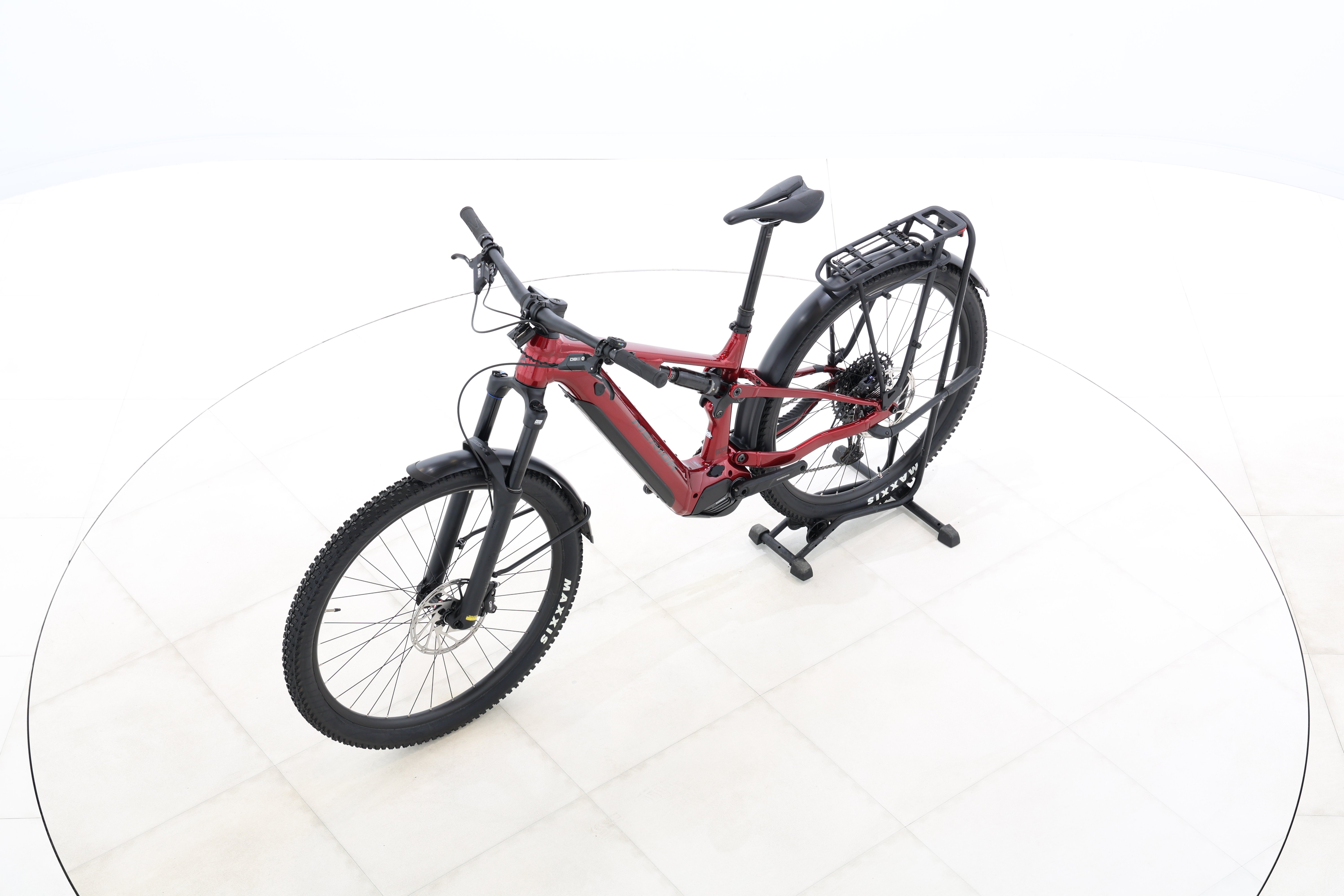 c2dcebb0-3032-4769-96aa-e179116f8a8e