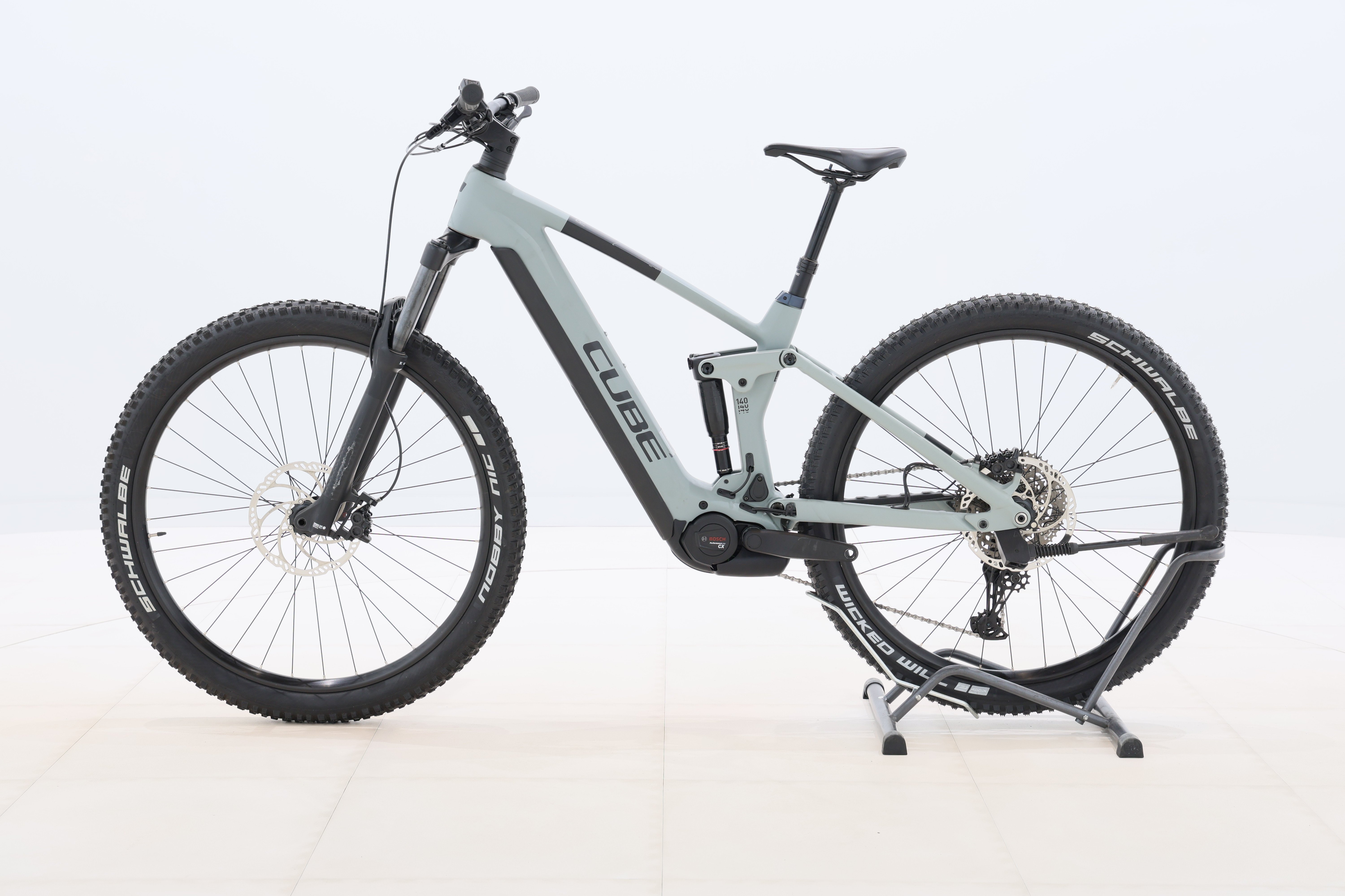 8115b129-f972-4be3-b48a-1b3480e4258a