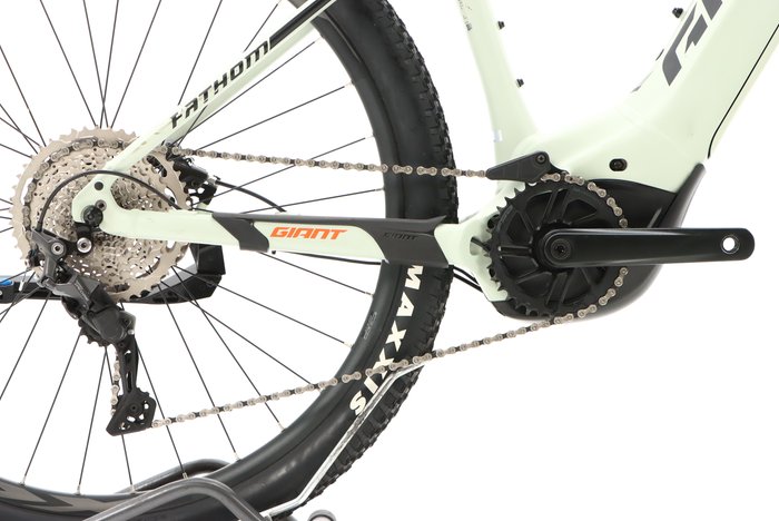 Giant Fathom E+2 2022
