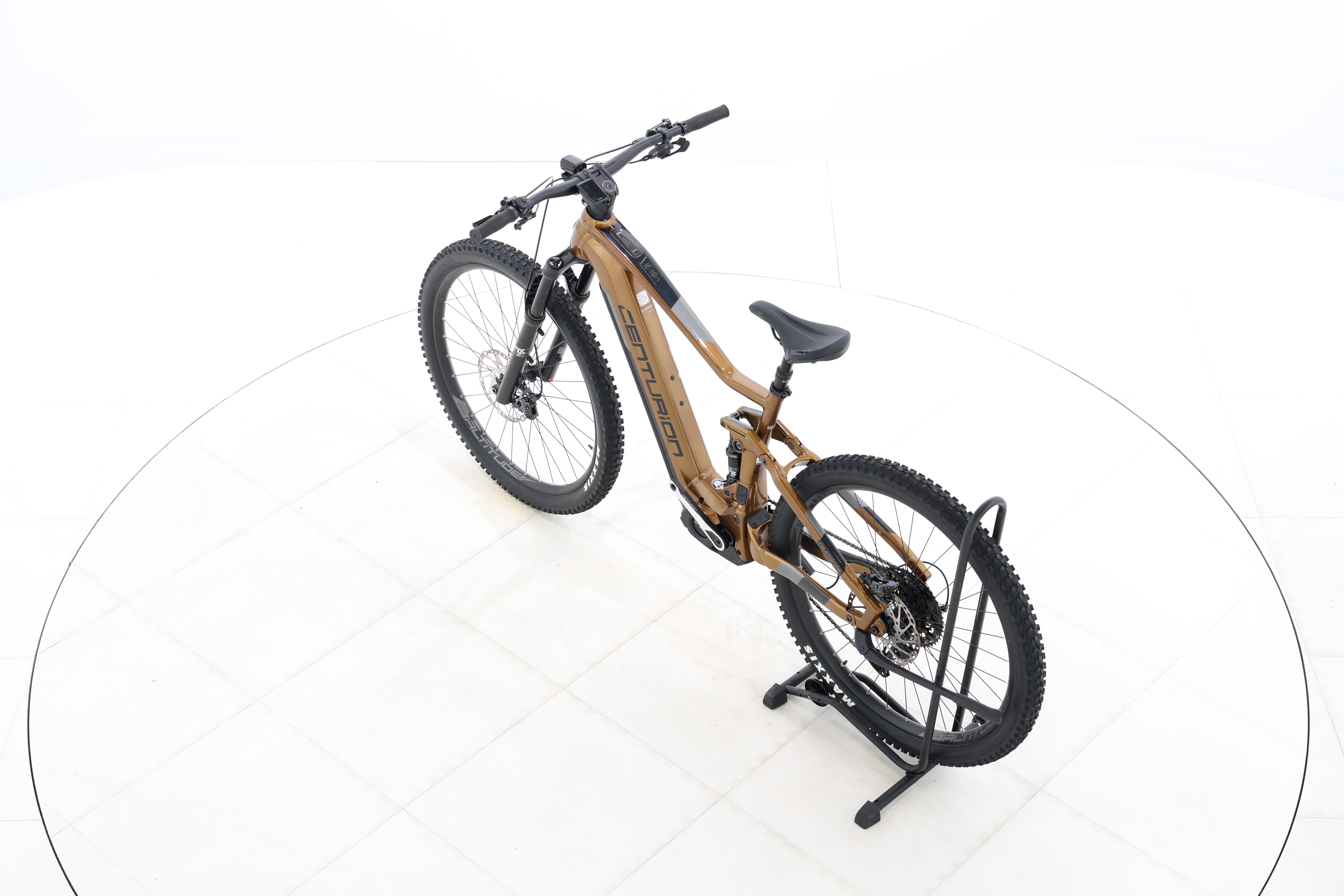 b3abbcbb-9abf-4ffd-b03e-c60c0cd2e933