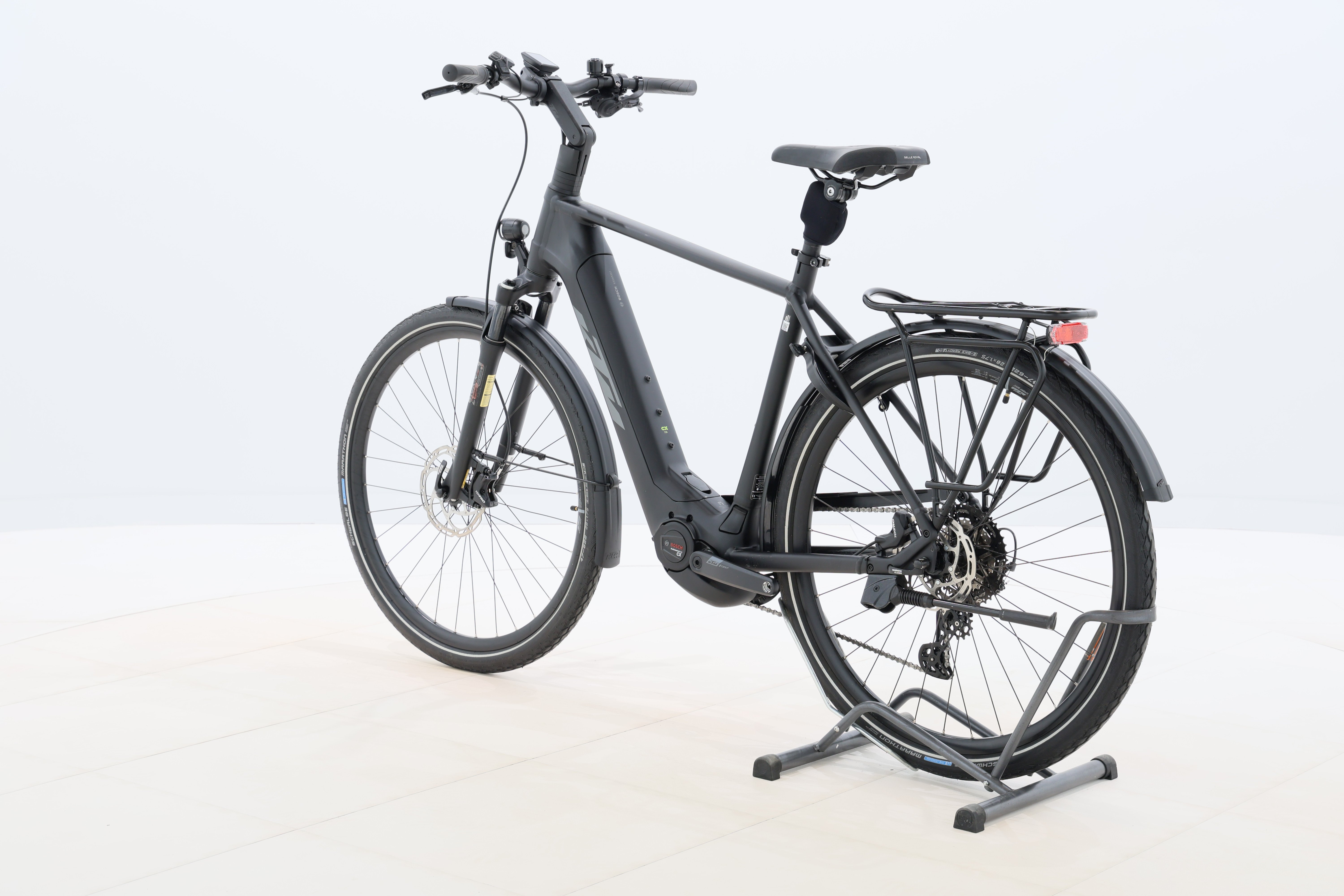 b8d379c4-f452-4610-a619-d039184571ea