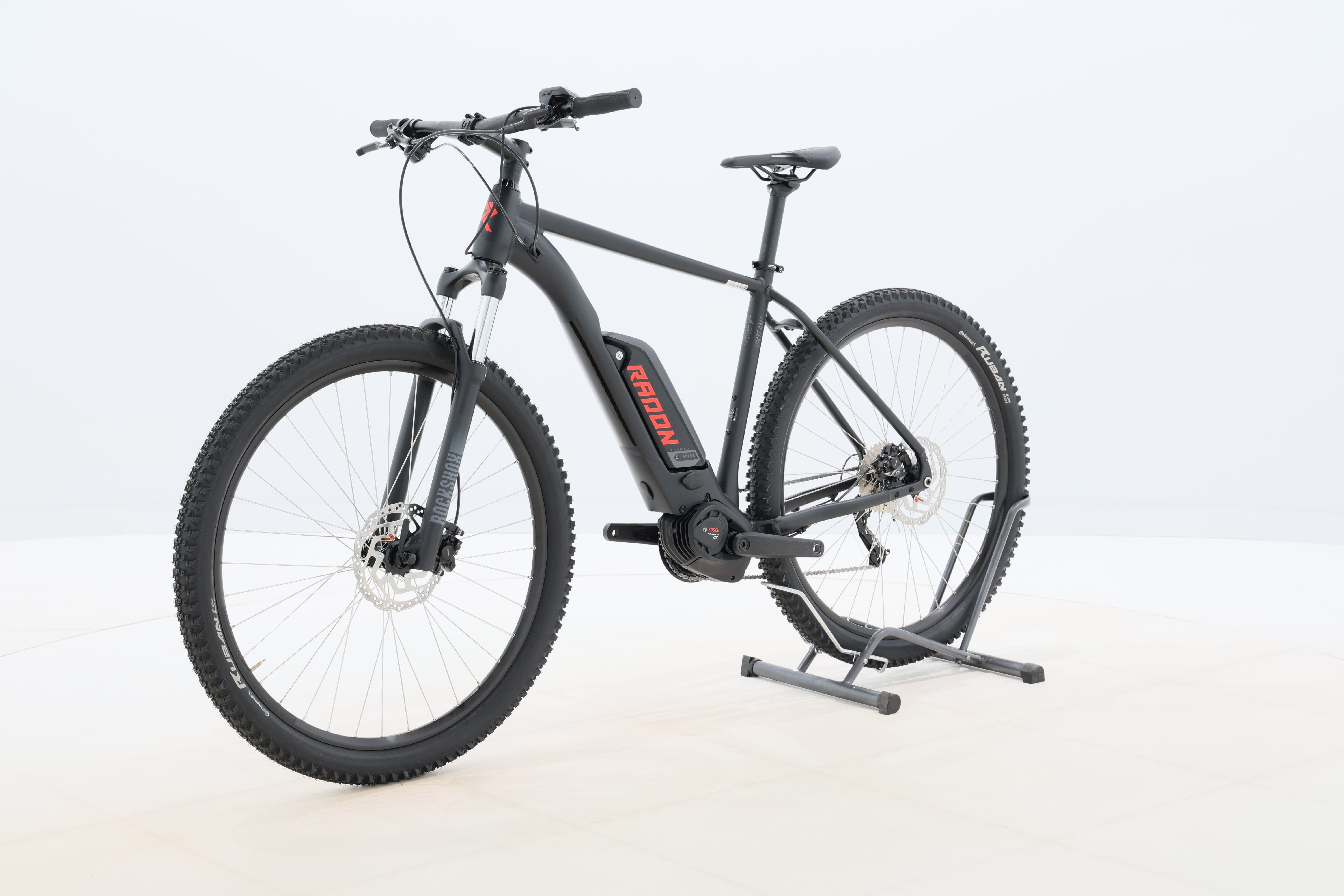 f7a1d923-fb7a-48aa-9505-efa9bd2d1a76