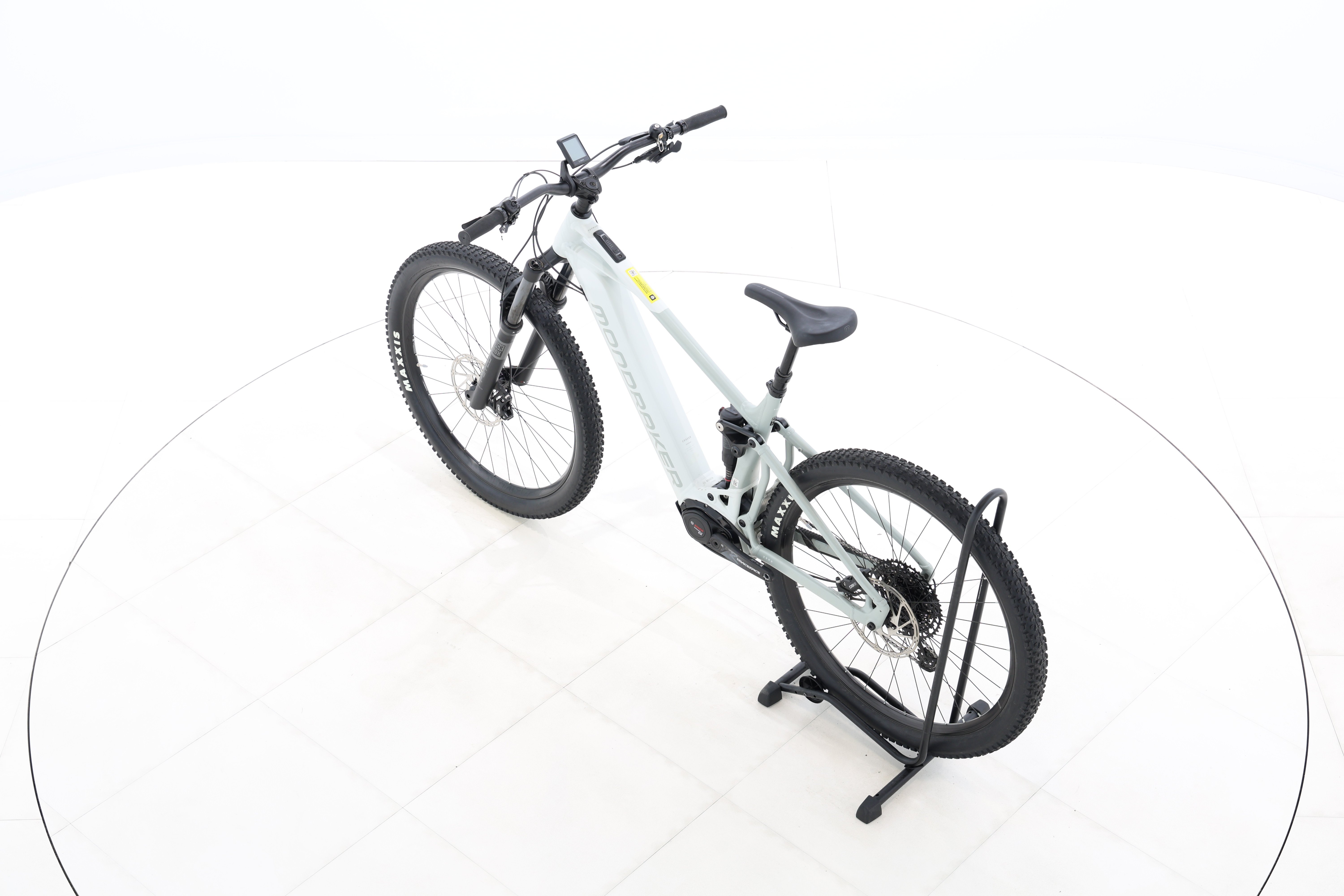 e1306b7c-6ae2-4326-962c-e5061c89926a