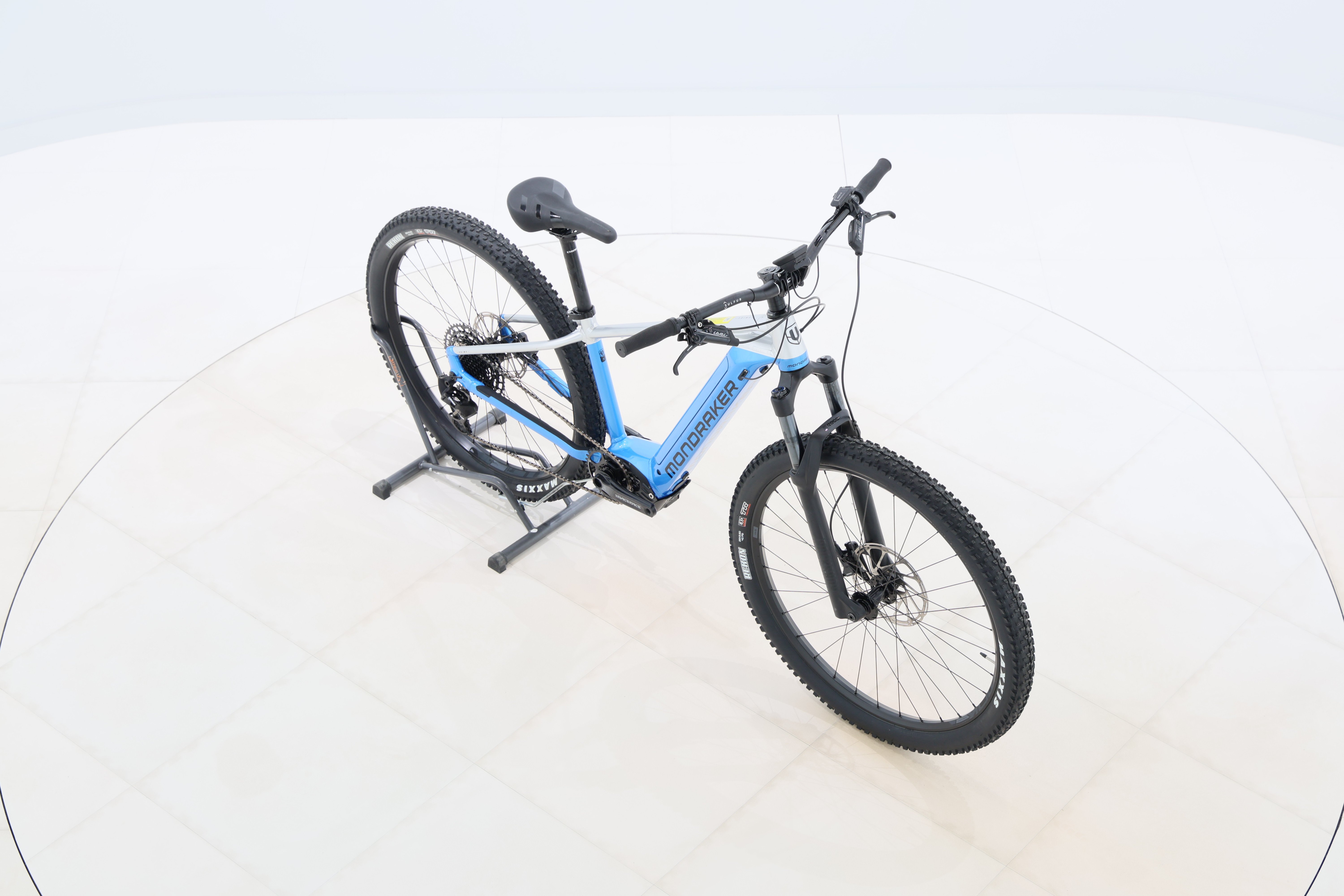 e3533fe0-2ada-4510-ba18-d0f38d77f560