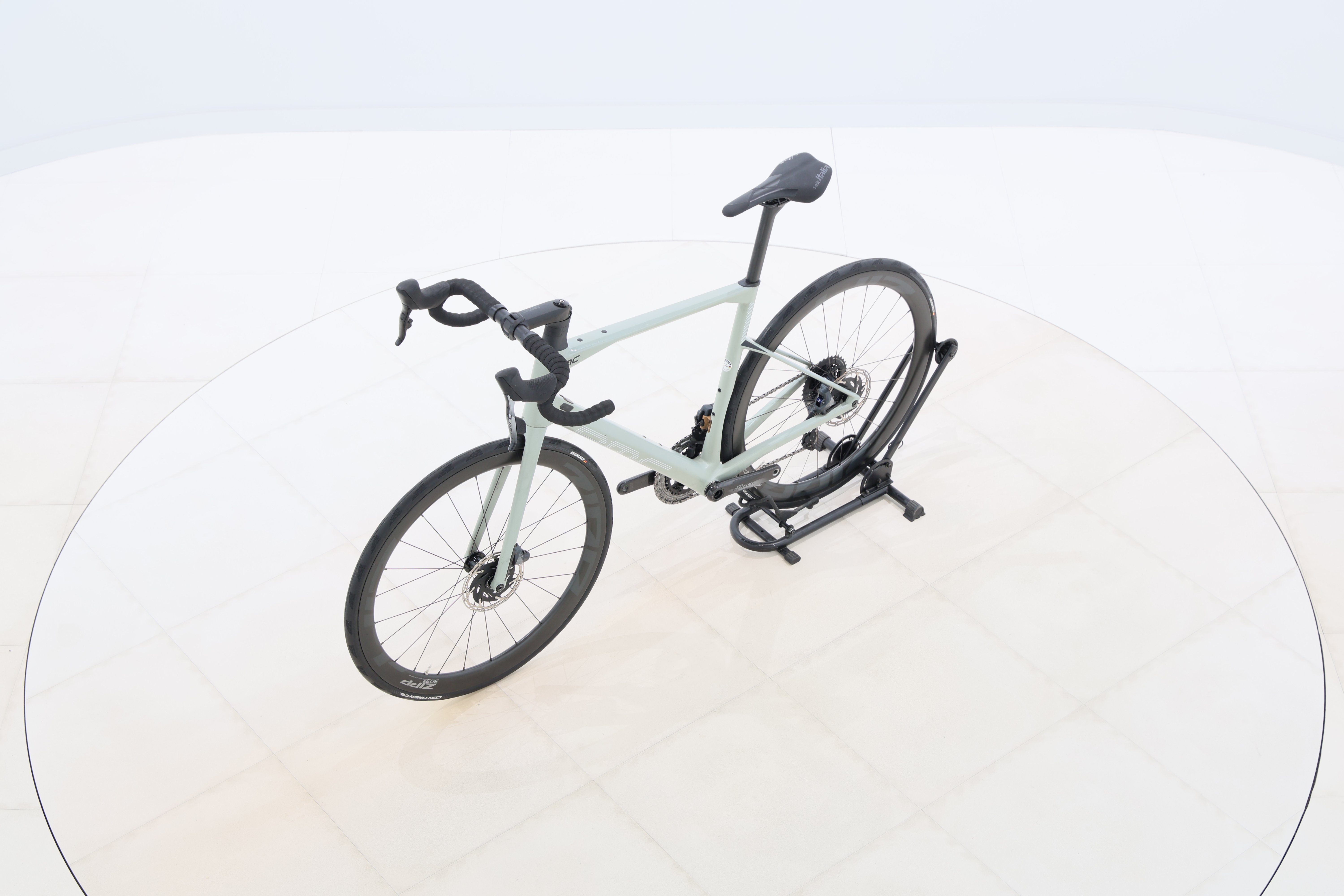 5cf007fc-cd12-4039-befc-7bf742e5723f