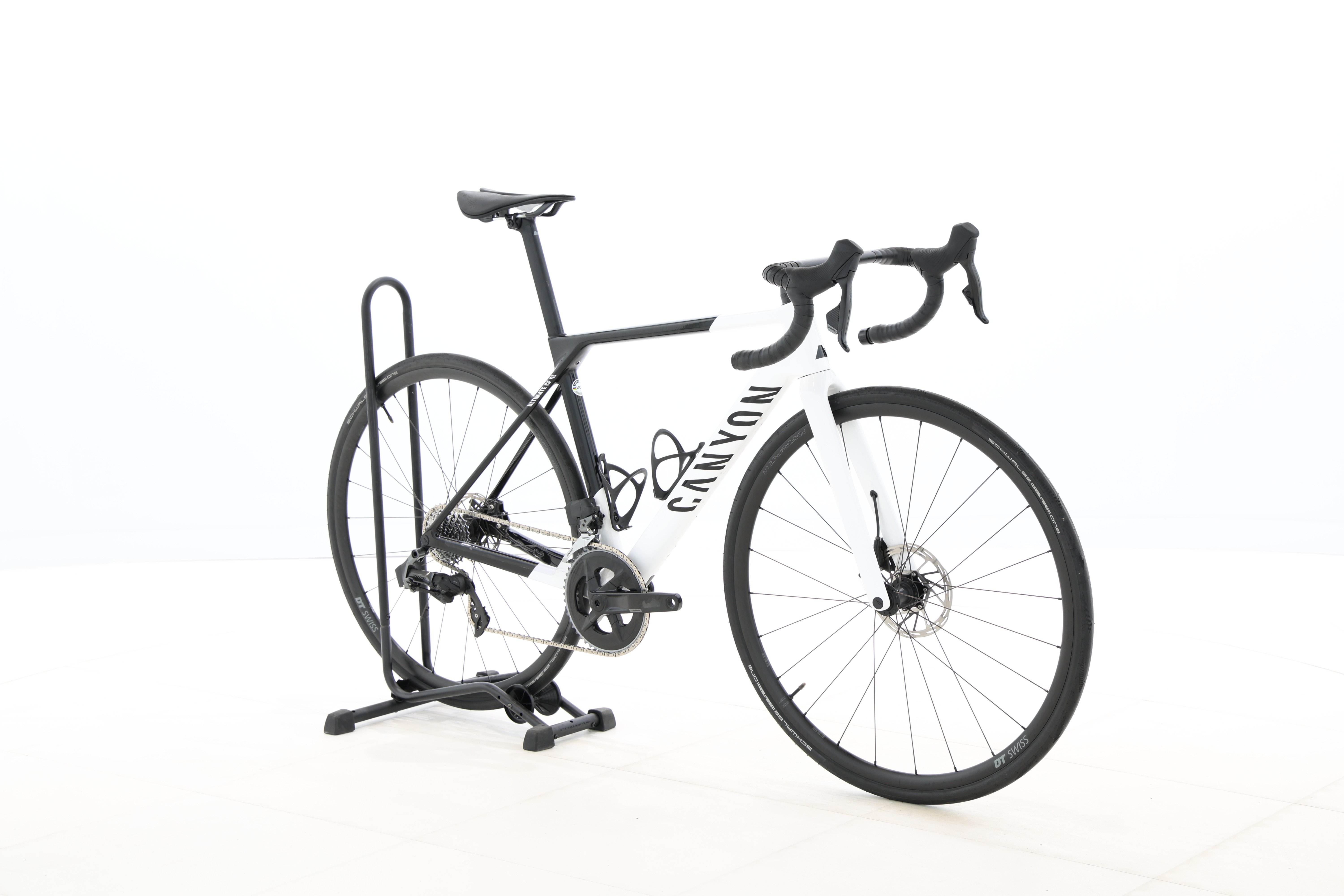 3807b6b0-d060-4b0a-b589-8ad3b2982654