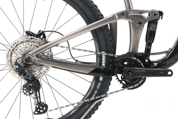 Giant REIGN 2 2023