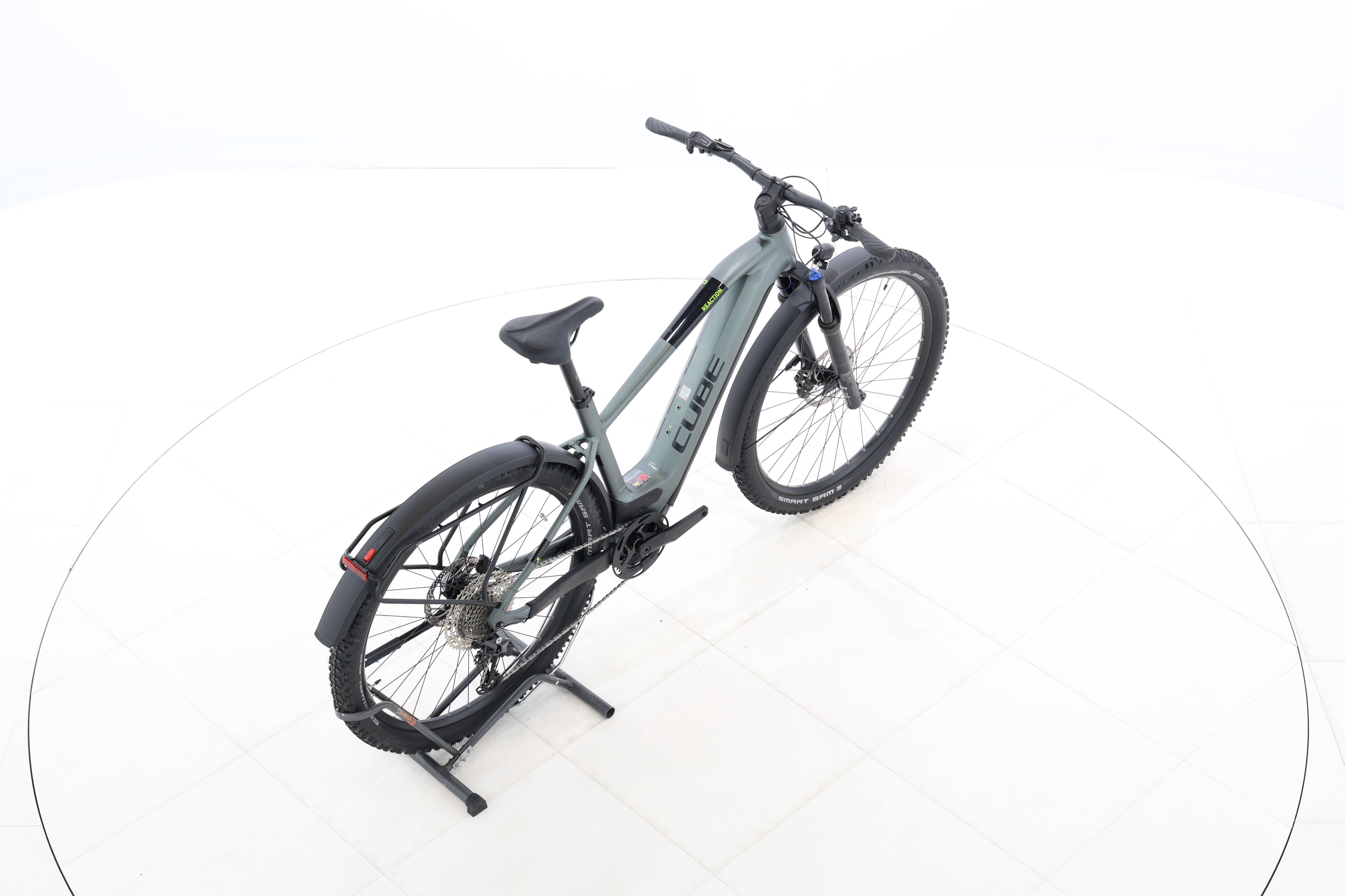 38a7cc33-0910-4b14-ae7f-1806f588e036