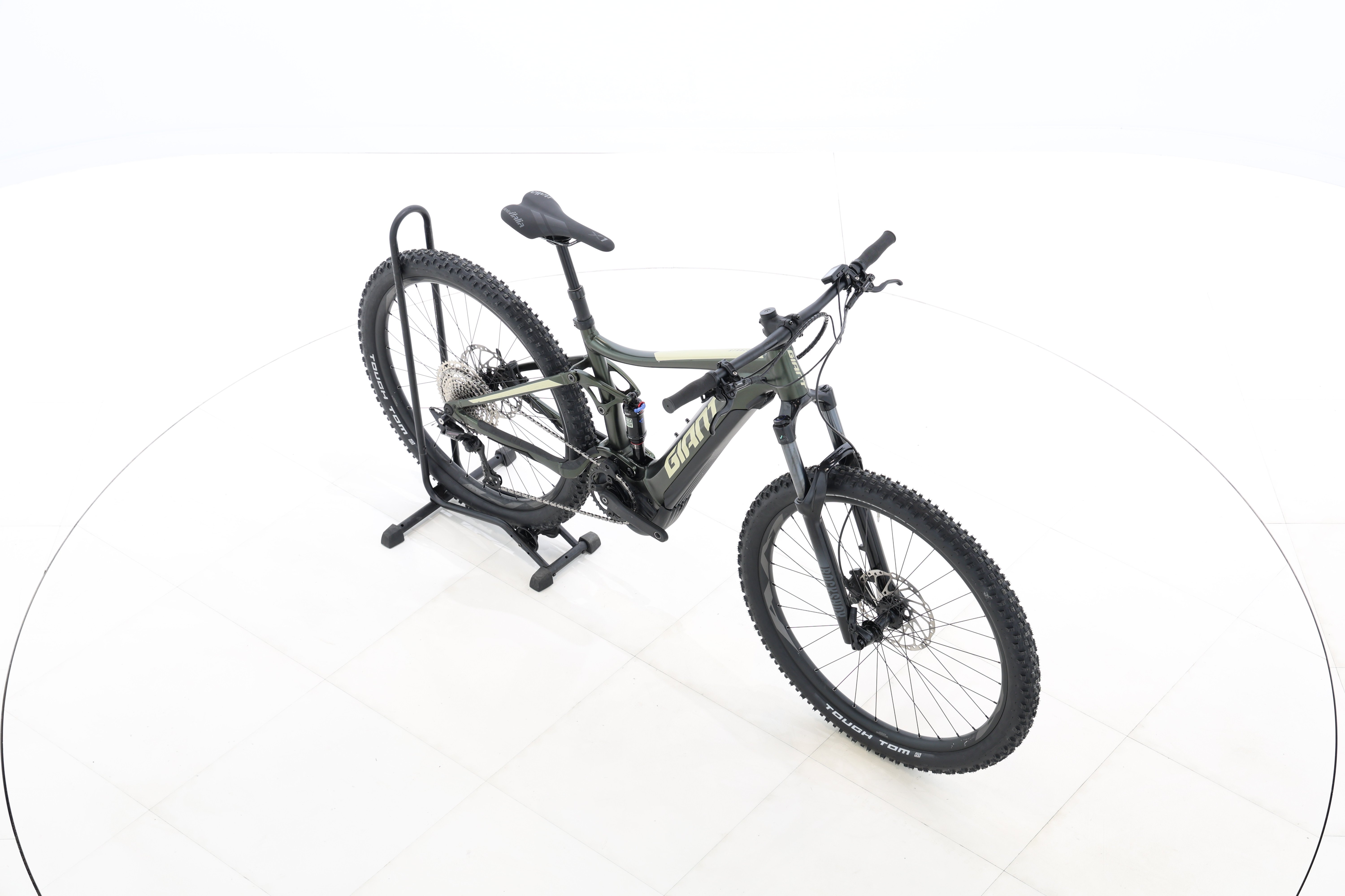 d6805712-7e90-4921-ac47-fb47b97fe40e