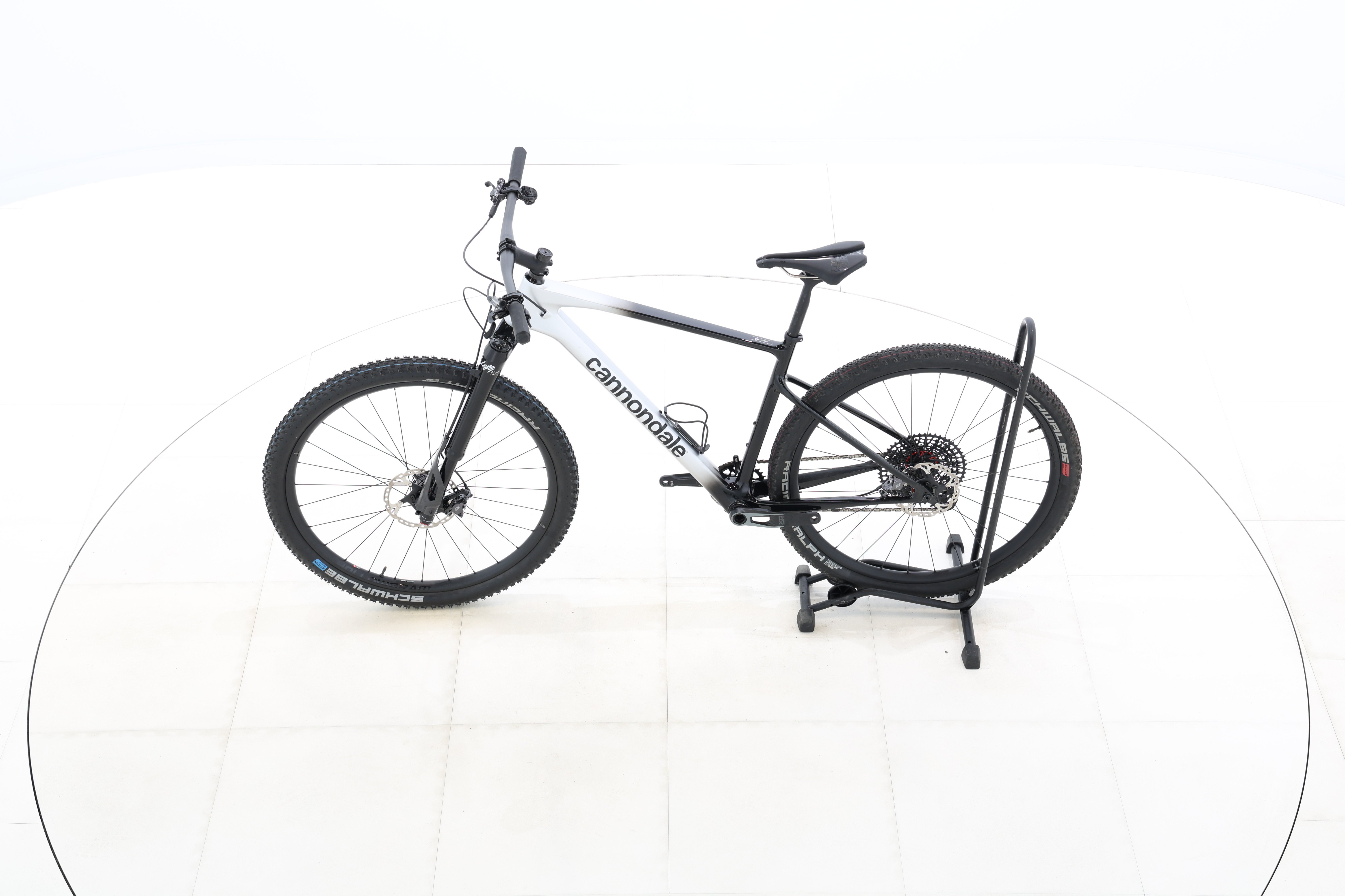 38f34ccf-5cf1-4067-bc99-5bbf37db7cbe