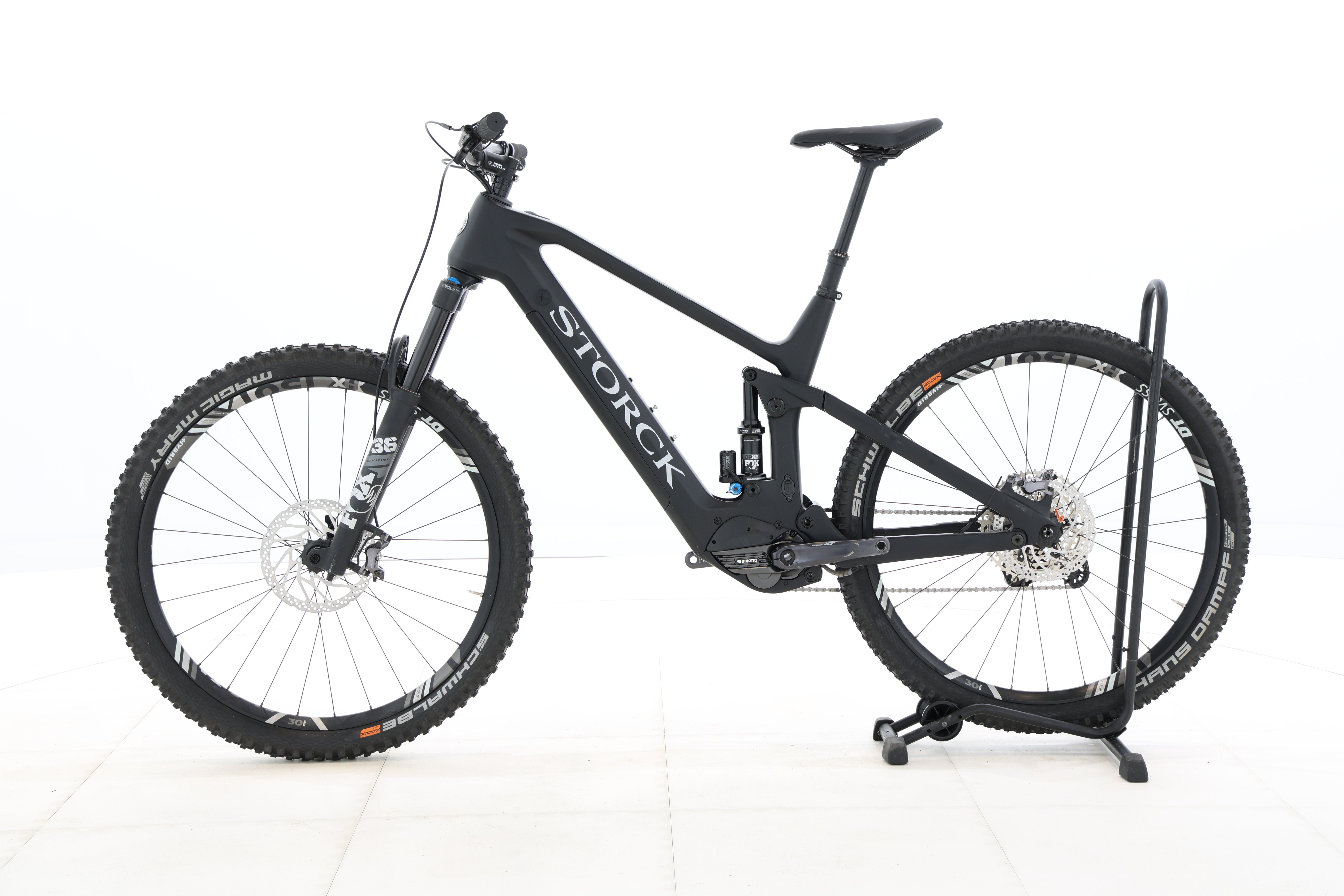 ae0a2f9b-c893-42fa-8455-3cba8fb6a497