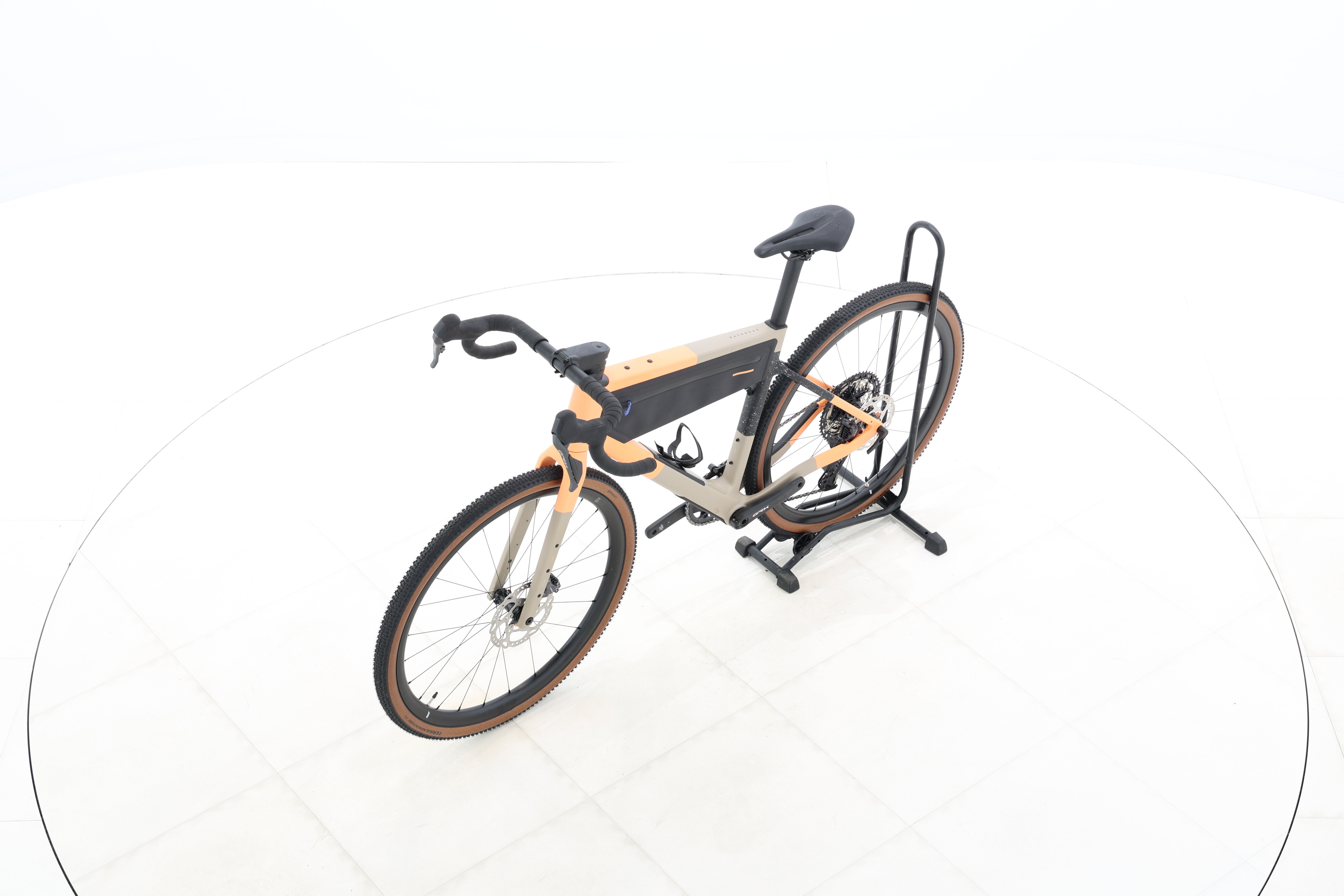 c9204a69-f3cd-4591-ad82-f45906c63ed2