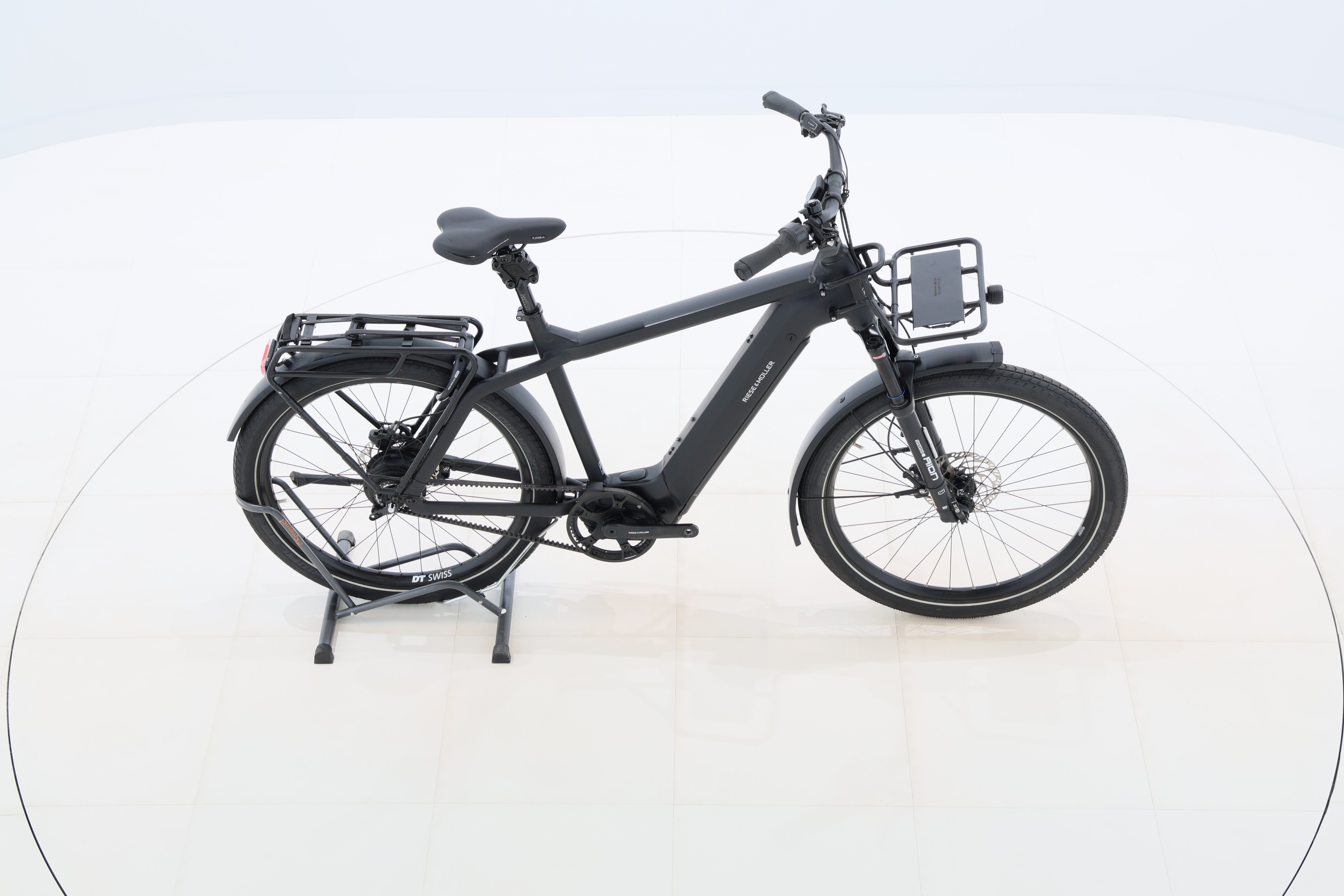 b3678237-acef-40e9-8cb0-b540c93095a4