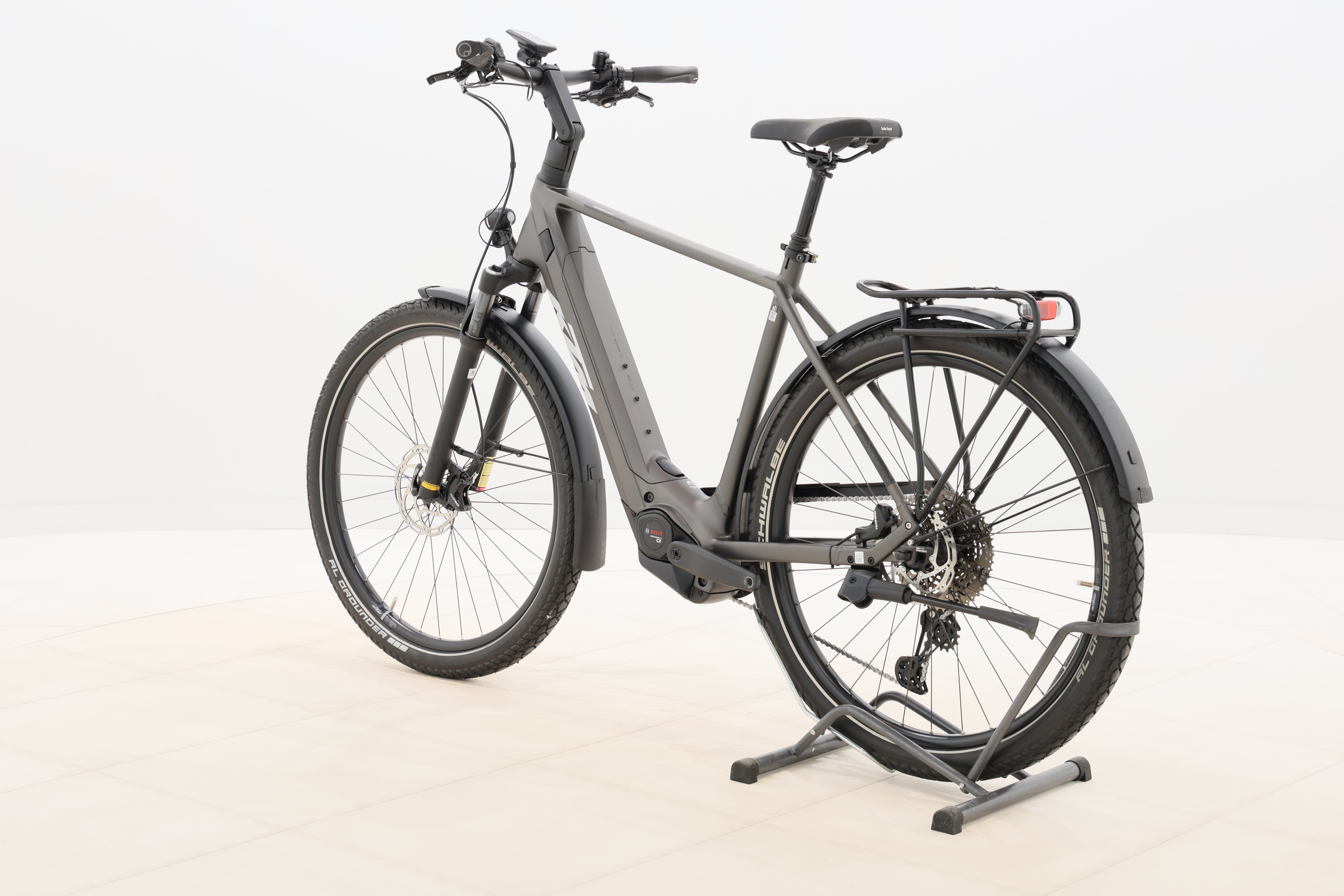 04fb9e80-6faa-439f-9d83-957160cd32e0