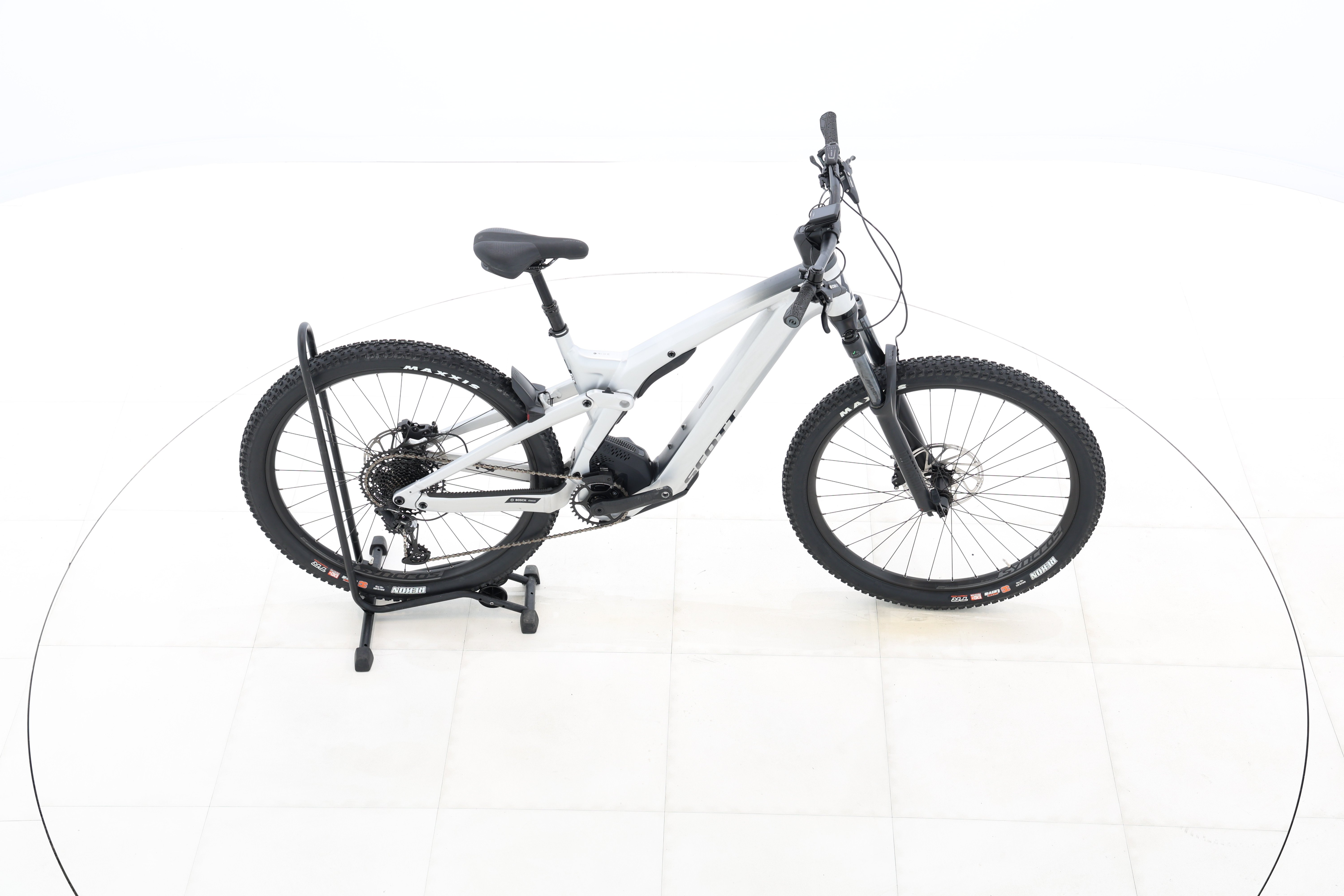 c24a947b-5d45-4fb3-a0e8-74e8862bec6f