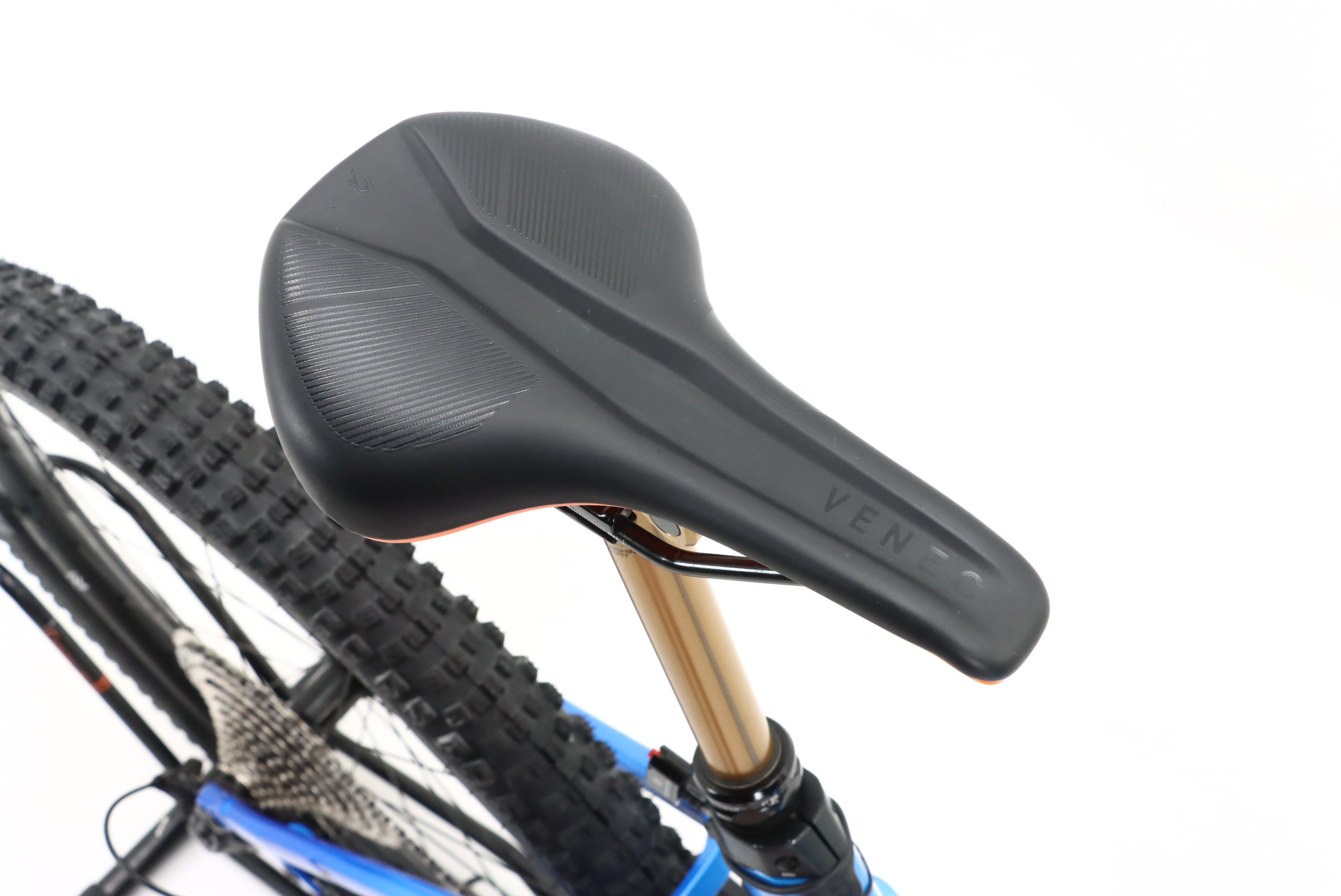 48f131eb-e473-4acd-ac9e-913b58d9a03b