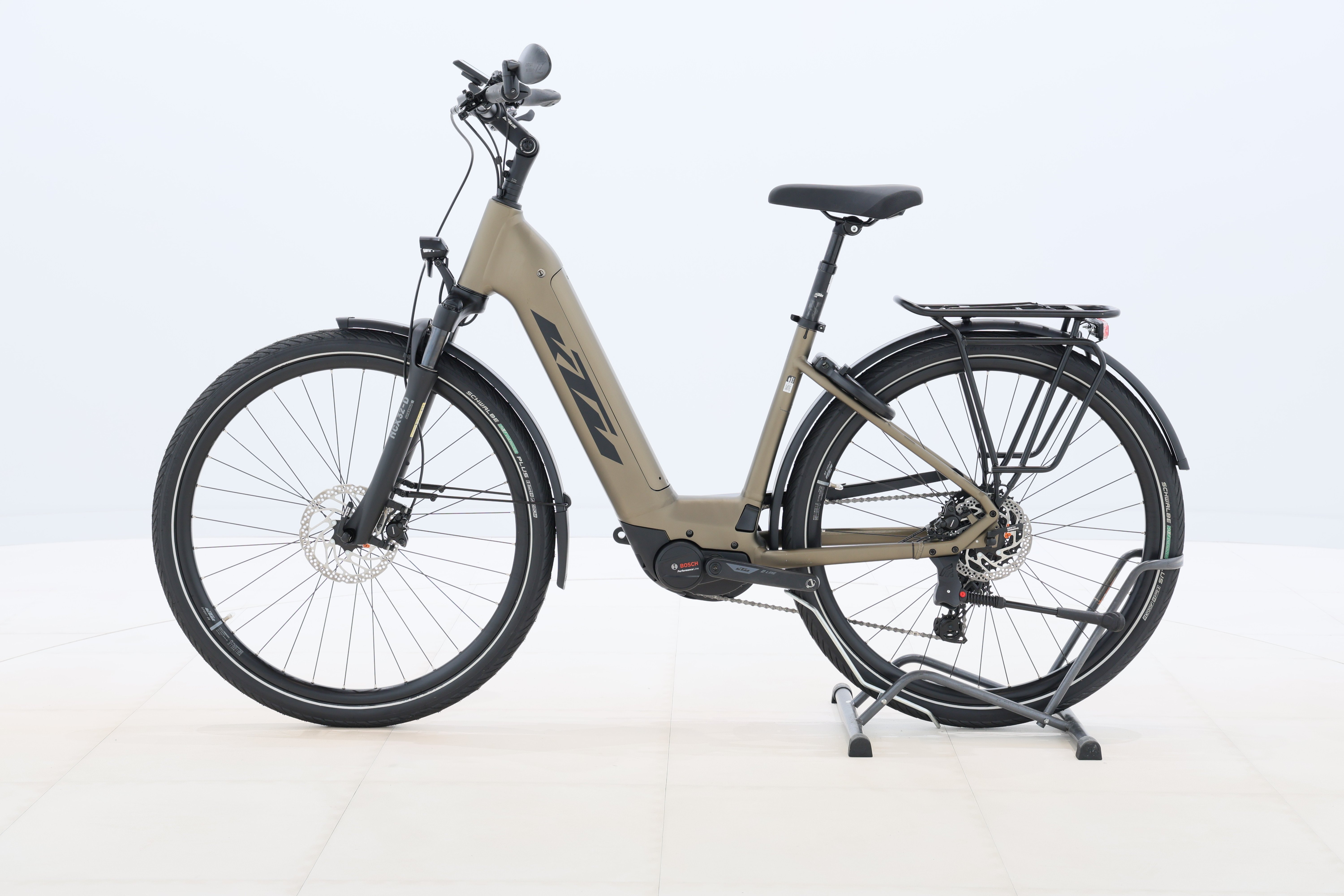 06505bf0-d645-4ada-b33e-28a7ceda8a51