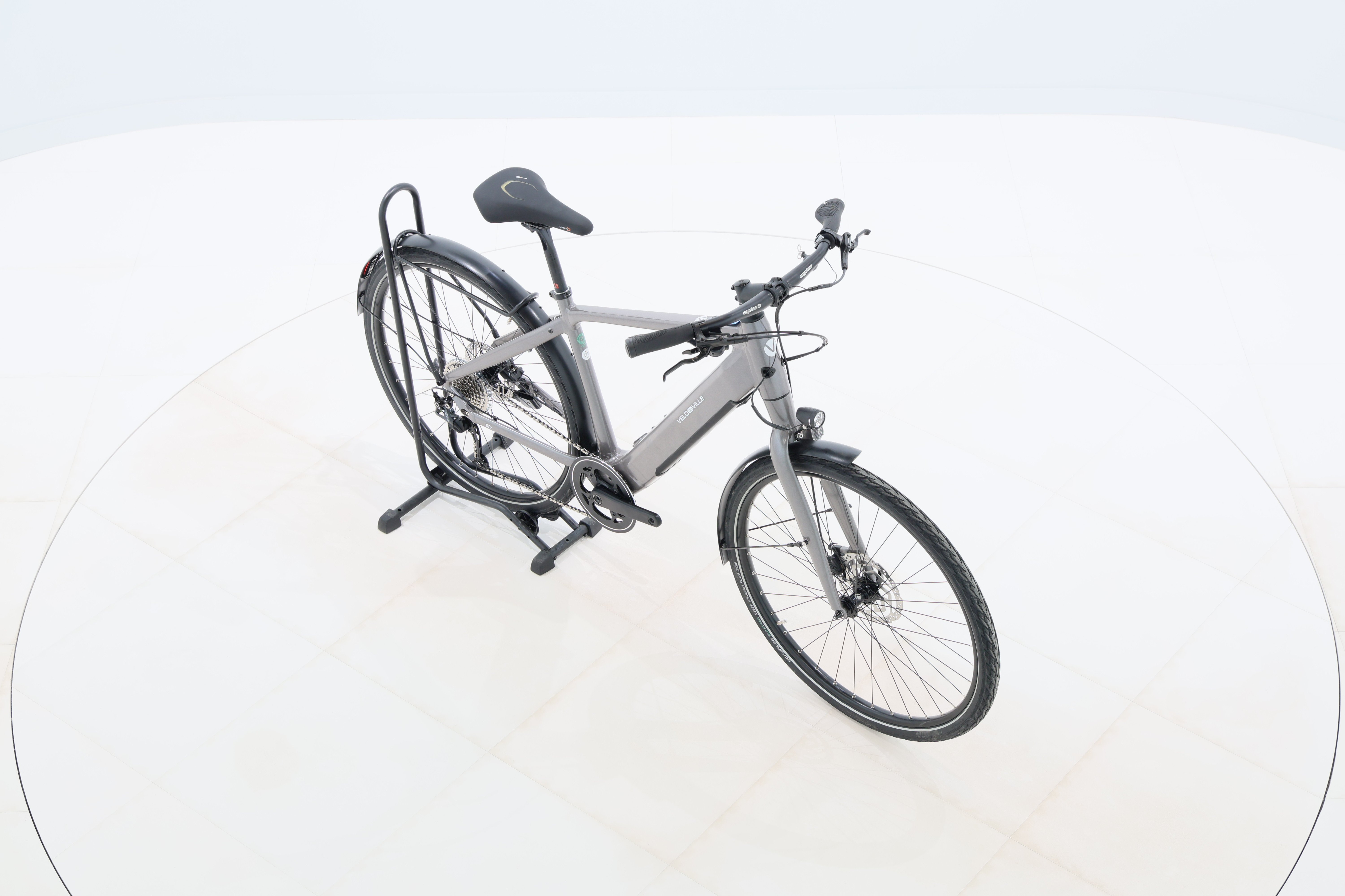 e9b535c3-f6b2-422c-879c-10d649d2078d