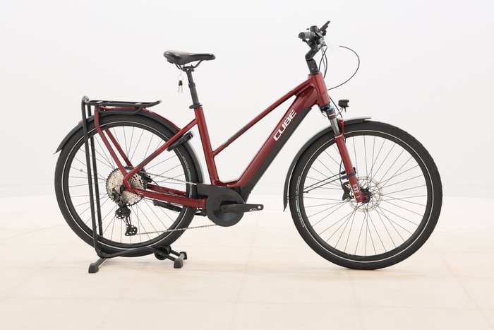 Cube TOURING HYBRID EXC 625 2023