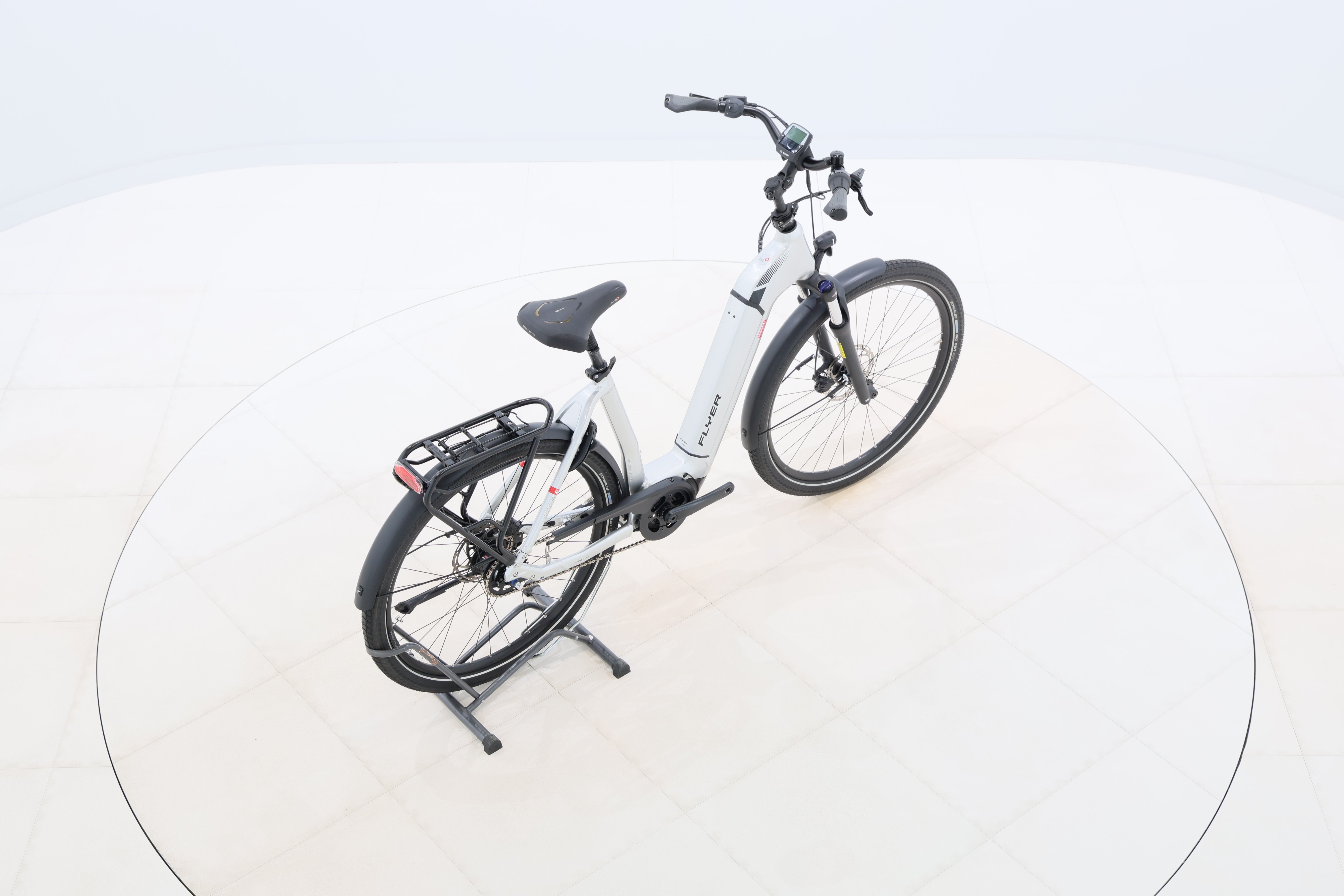 a9e56736-b39a-4e90-8dd5-874f9574ee7d