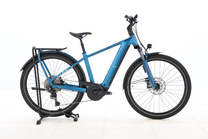 Cube KATHMANDU HYBRID EX 800 2025