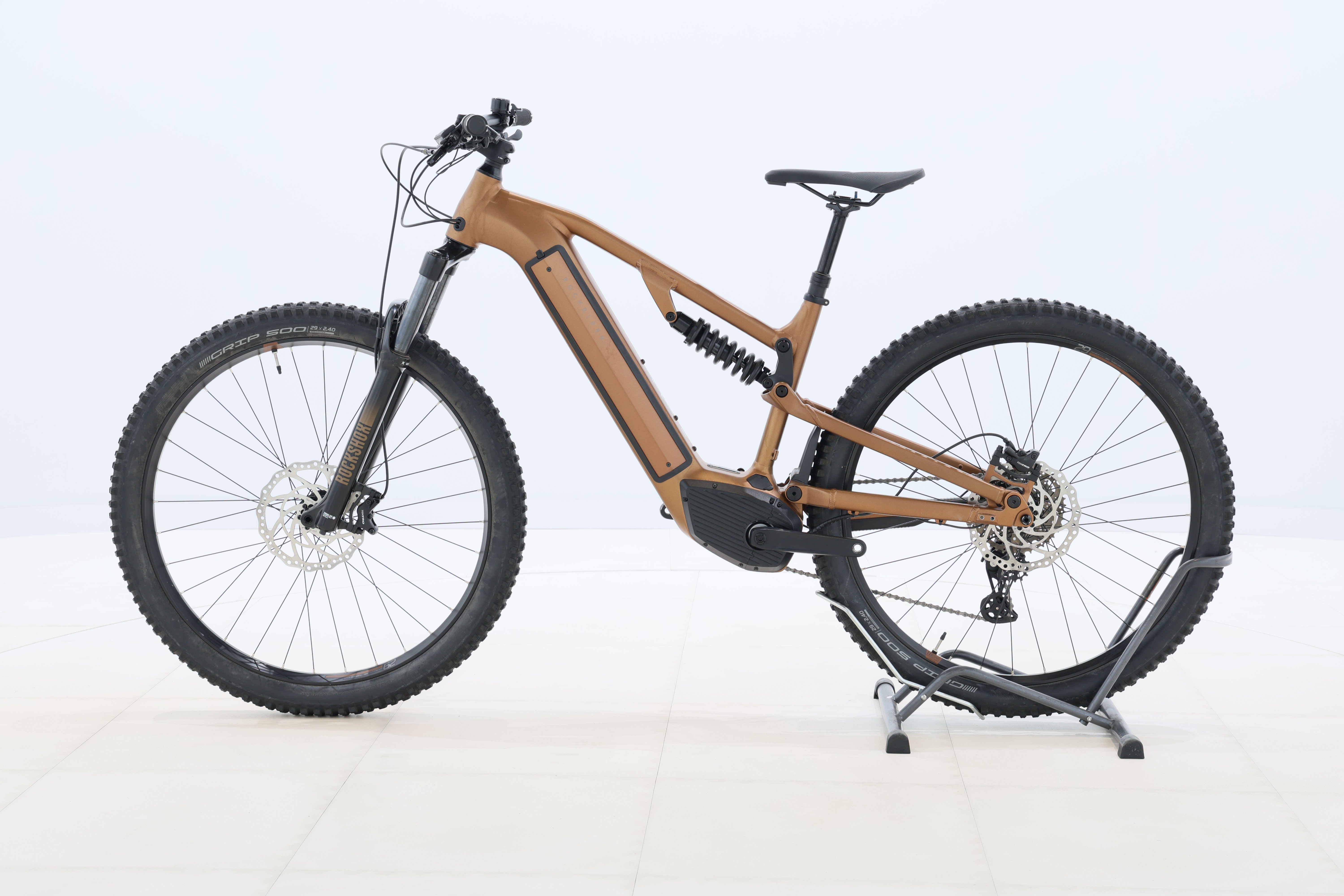 b46dbee3-66a6-4c53-bac4-4093ecddc7b1