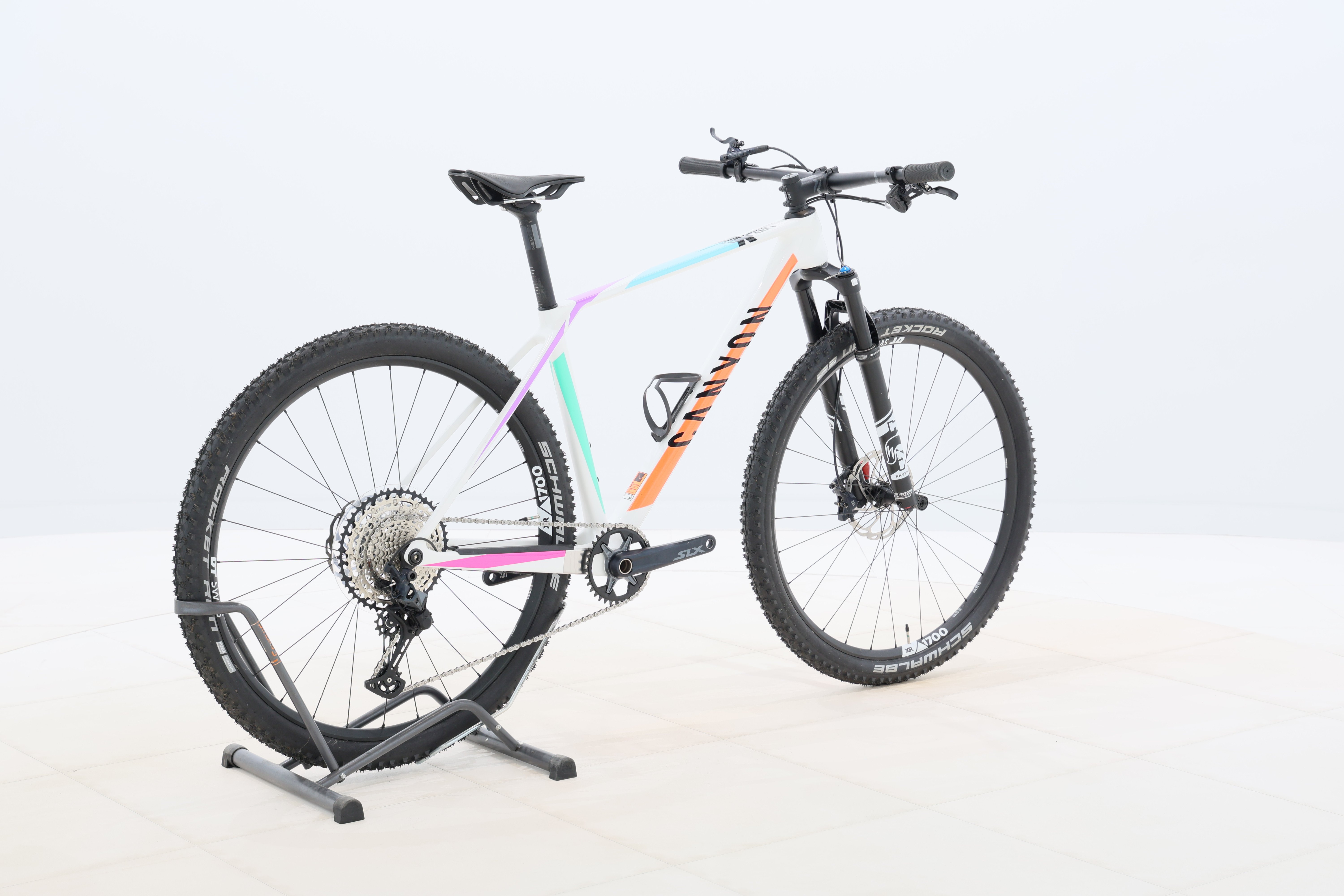 f3d3a292-e9d9-4865-8158-99fada168d38