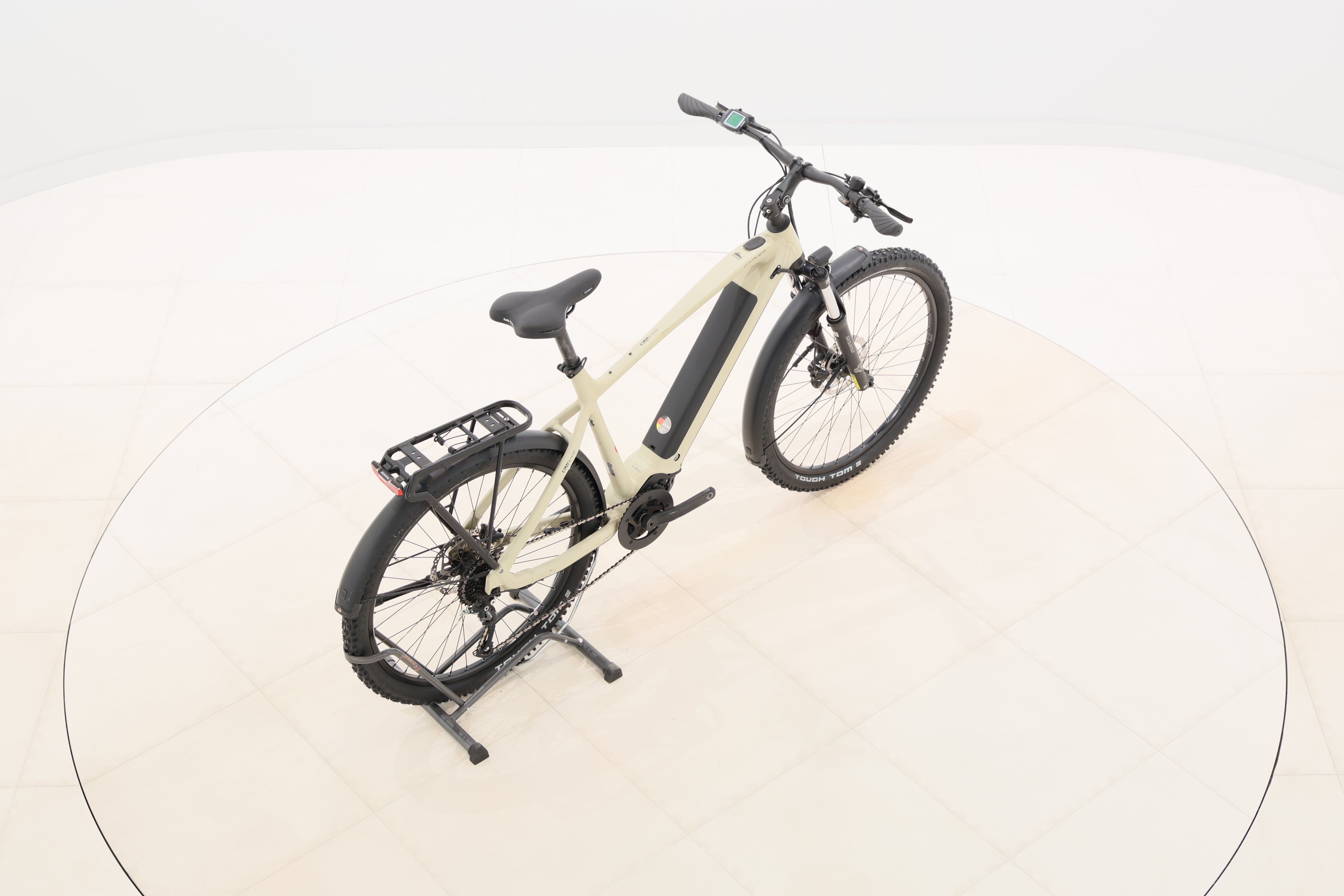 b16e3930-a32c-4b8e-82e6-e4be253bfae9