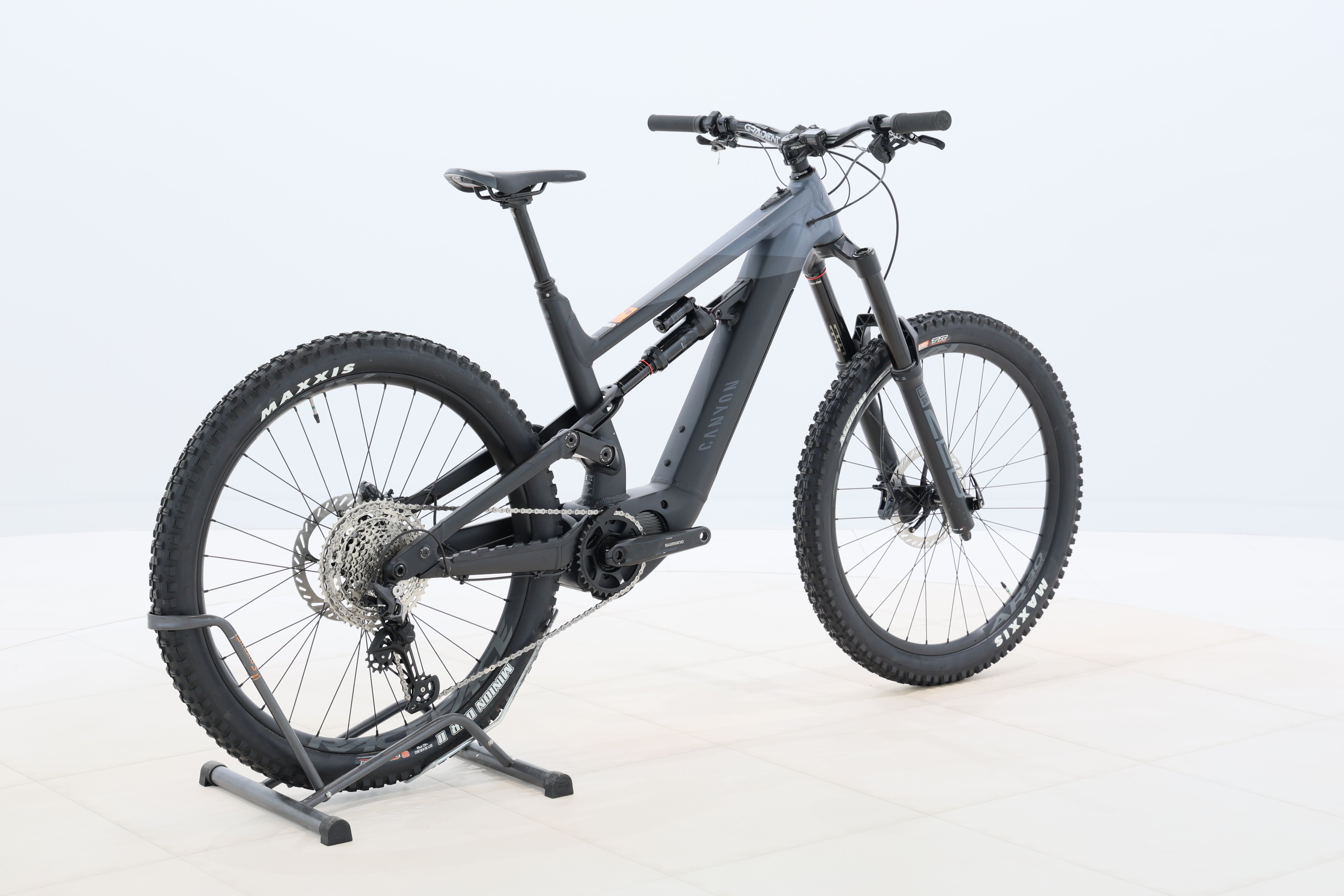 80c88e75-b01c-47bc-8733-3acfdf212bd2