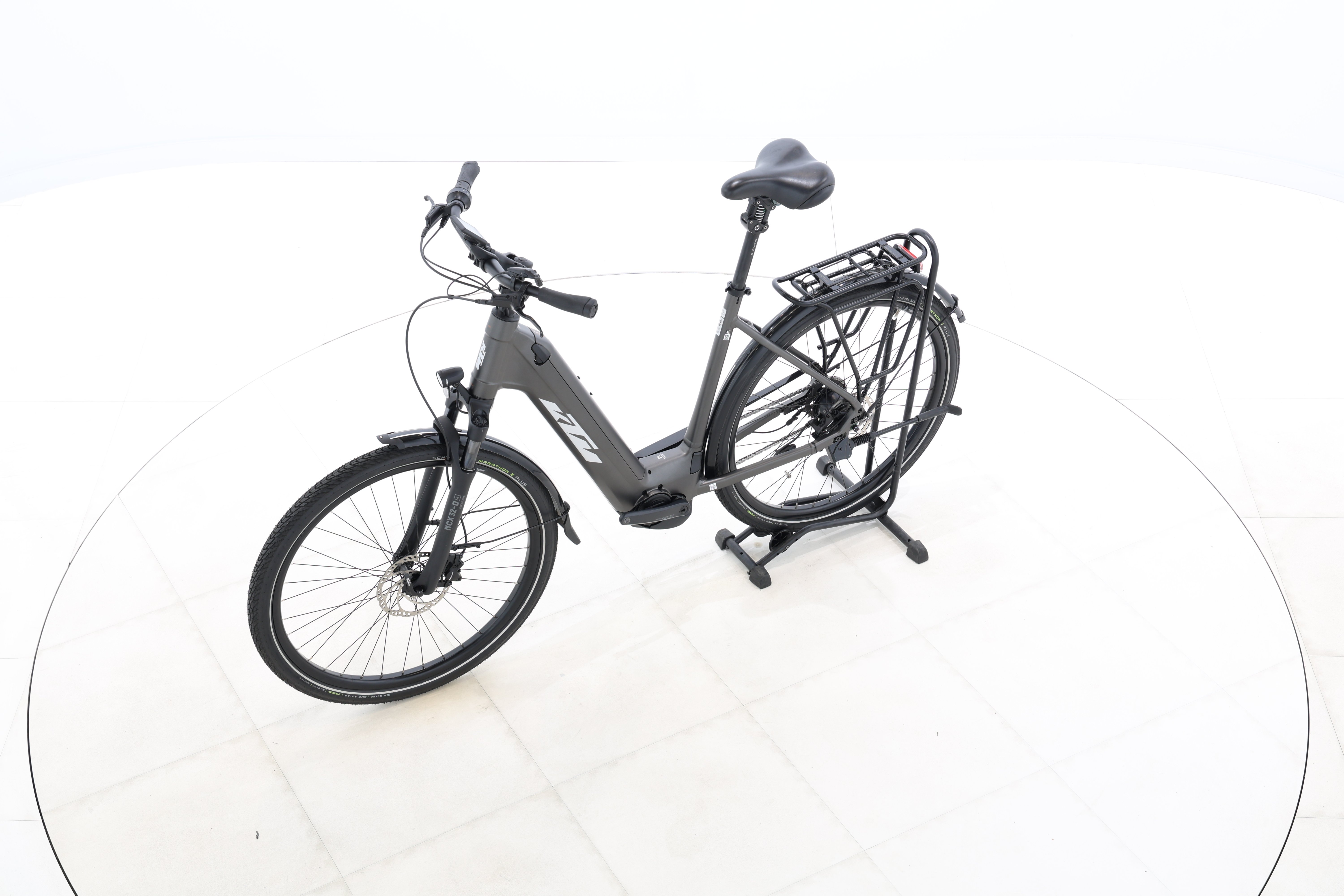 1e5d4f9c-4066-4d25-bb19-a931adfed38a