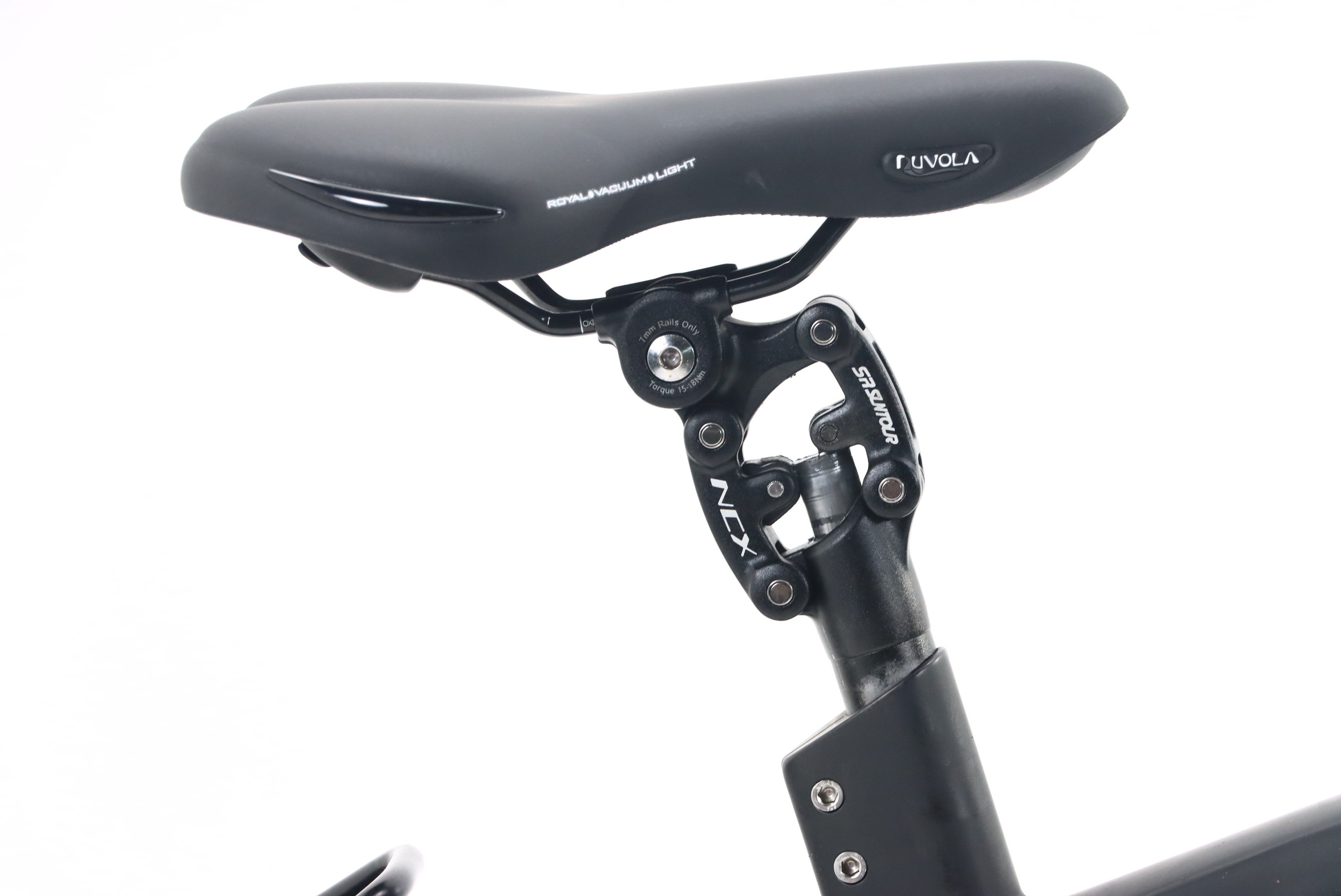 e851ed17-9f36-43d6-9d9a-3b270dbaec84