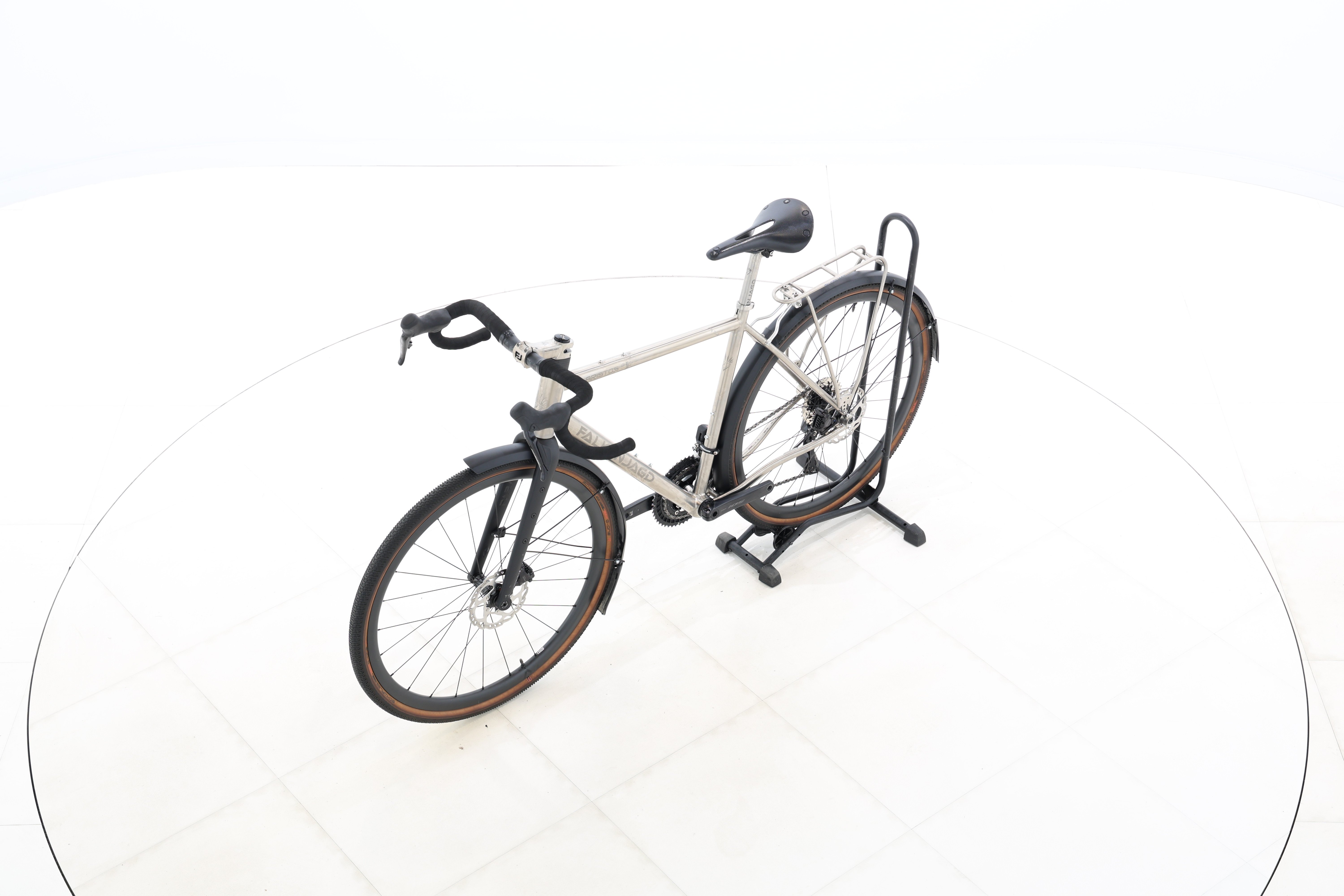 c19b3303-04c2-4c8b-a52d-60f694d46895