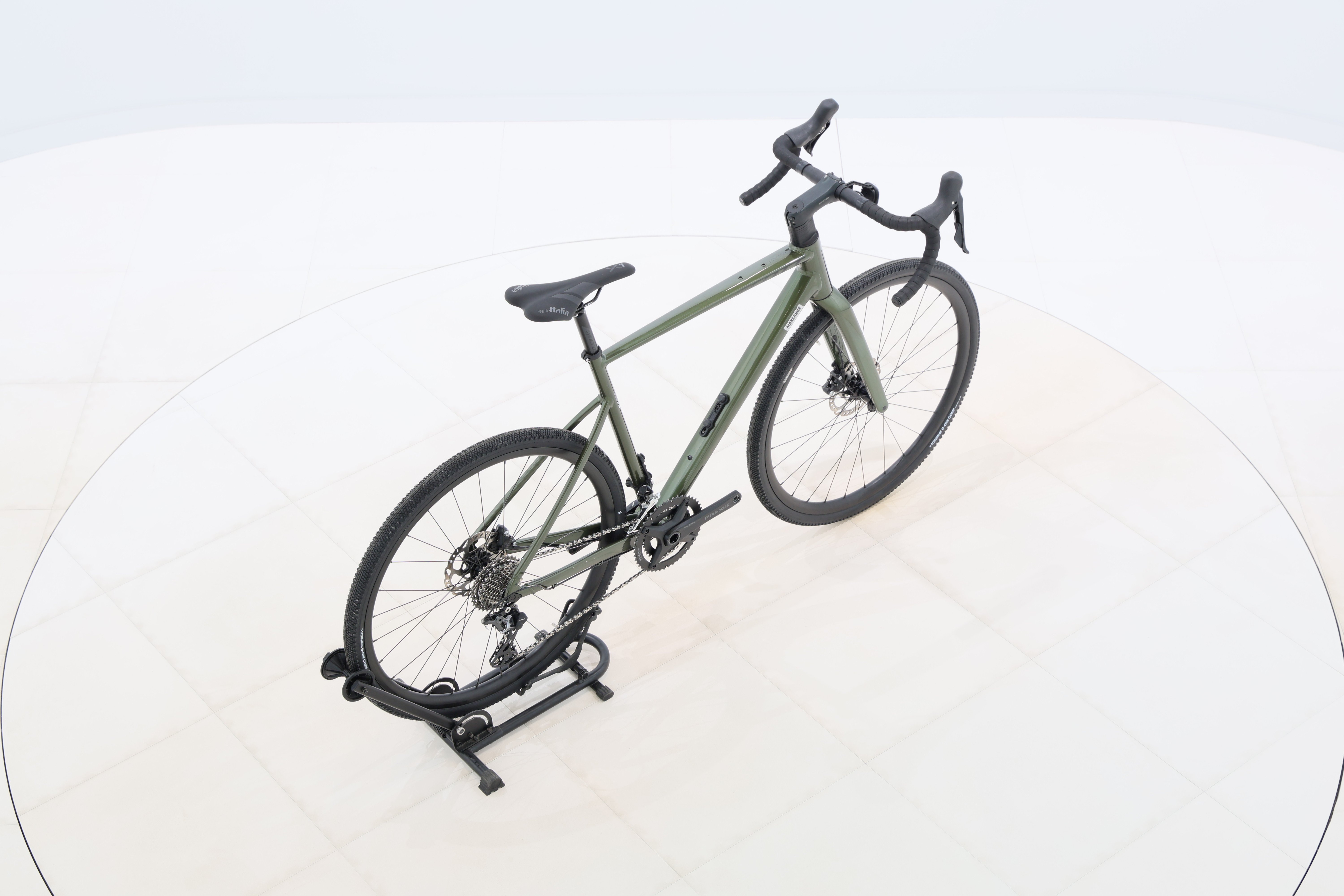 a51ec1c8-5e0b-41ae-b479-d7efec53d2d3