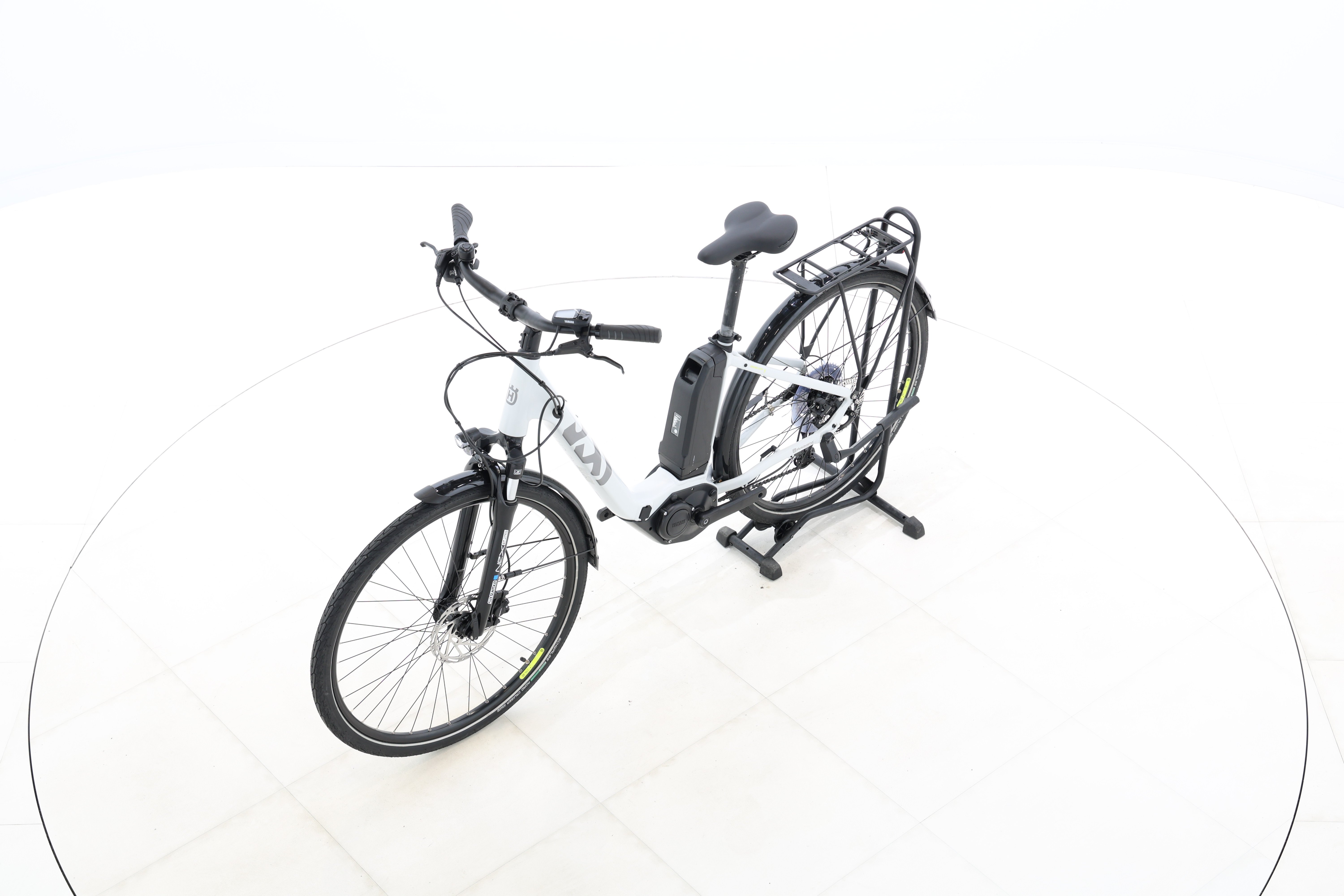 548cd459-303e-49e9-b100-480132f5b48e